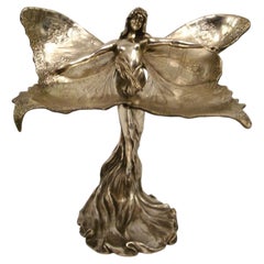 Jugendstil-Bronzeskulptur einer Schmetterlingsfrau, um 1901, von Francis Renaud