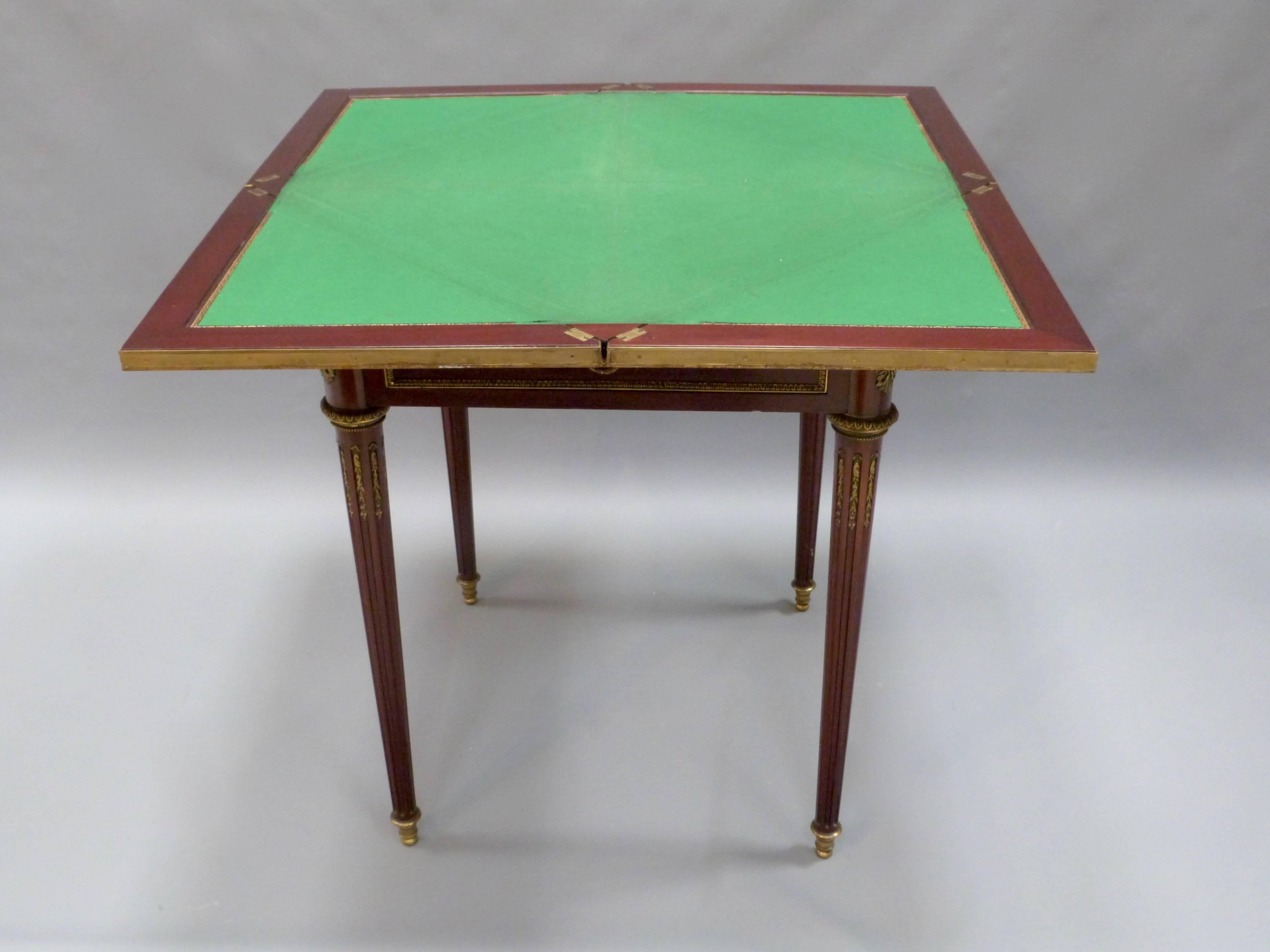 French Louis XVI Style Envelope Card Table In Good Condition For Sale In Froxfield, Wiltshire