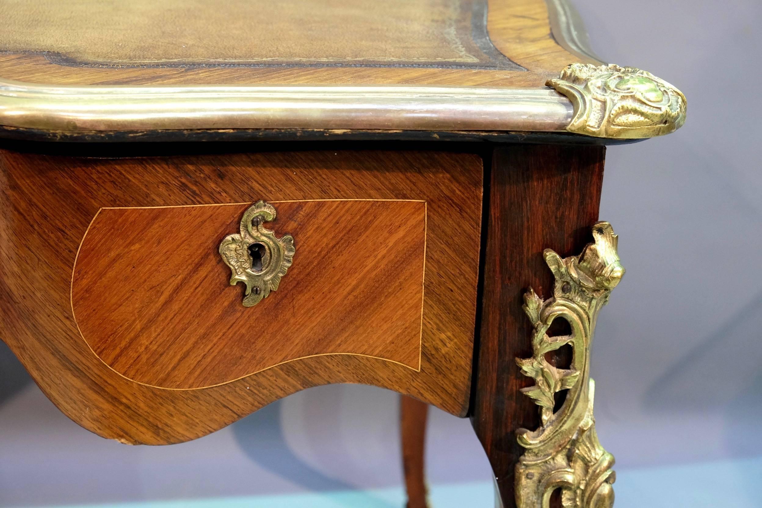 French Late 19th Century Louis XV Style Kingwood Bureau Plat For Sale