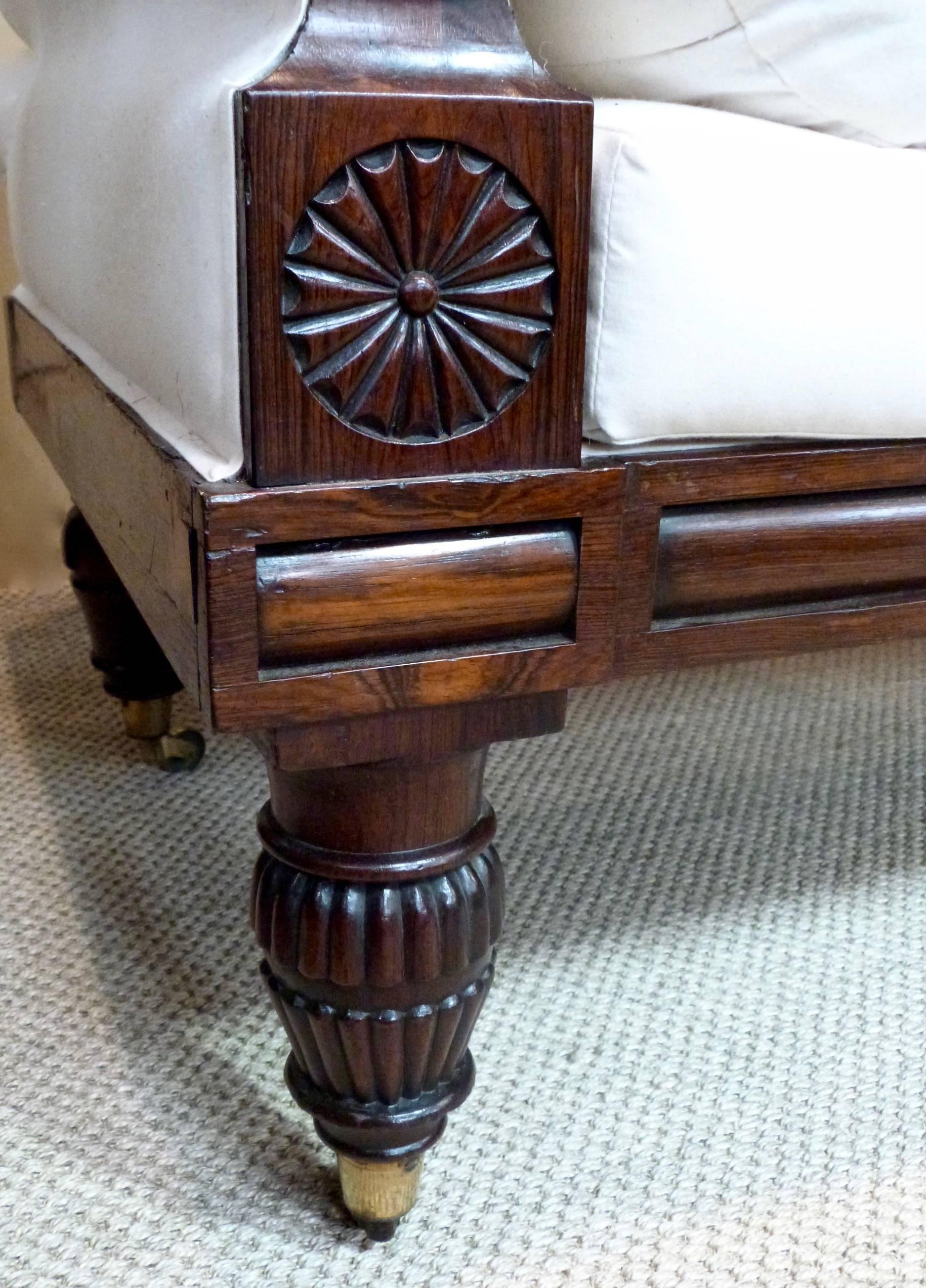 English 19th Century Regency Rosewood Framed Sofa For Sale