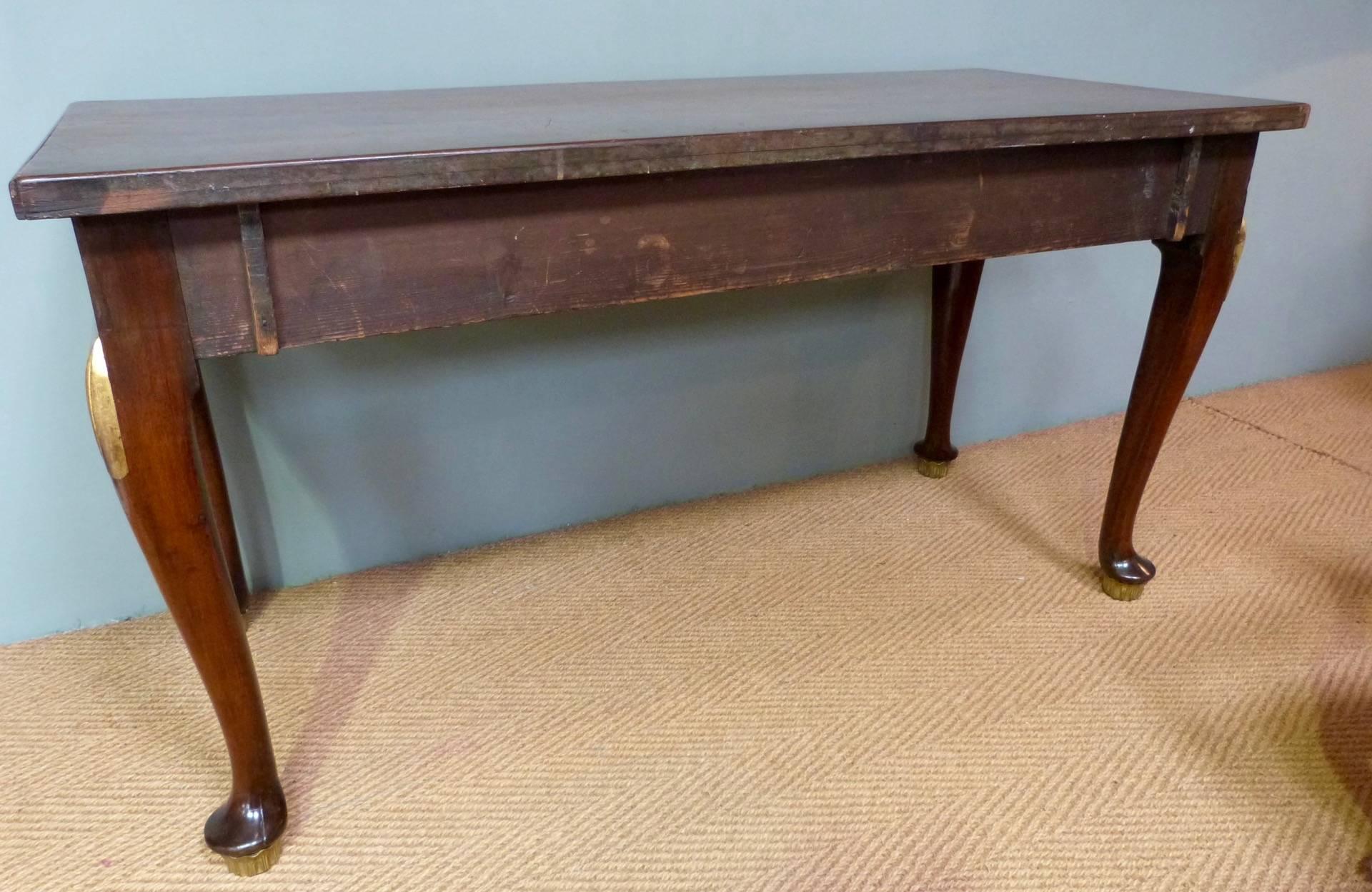 Late 19th Century George II Style Console Table with Parcel-Gilt Decoration For Sale