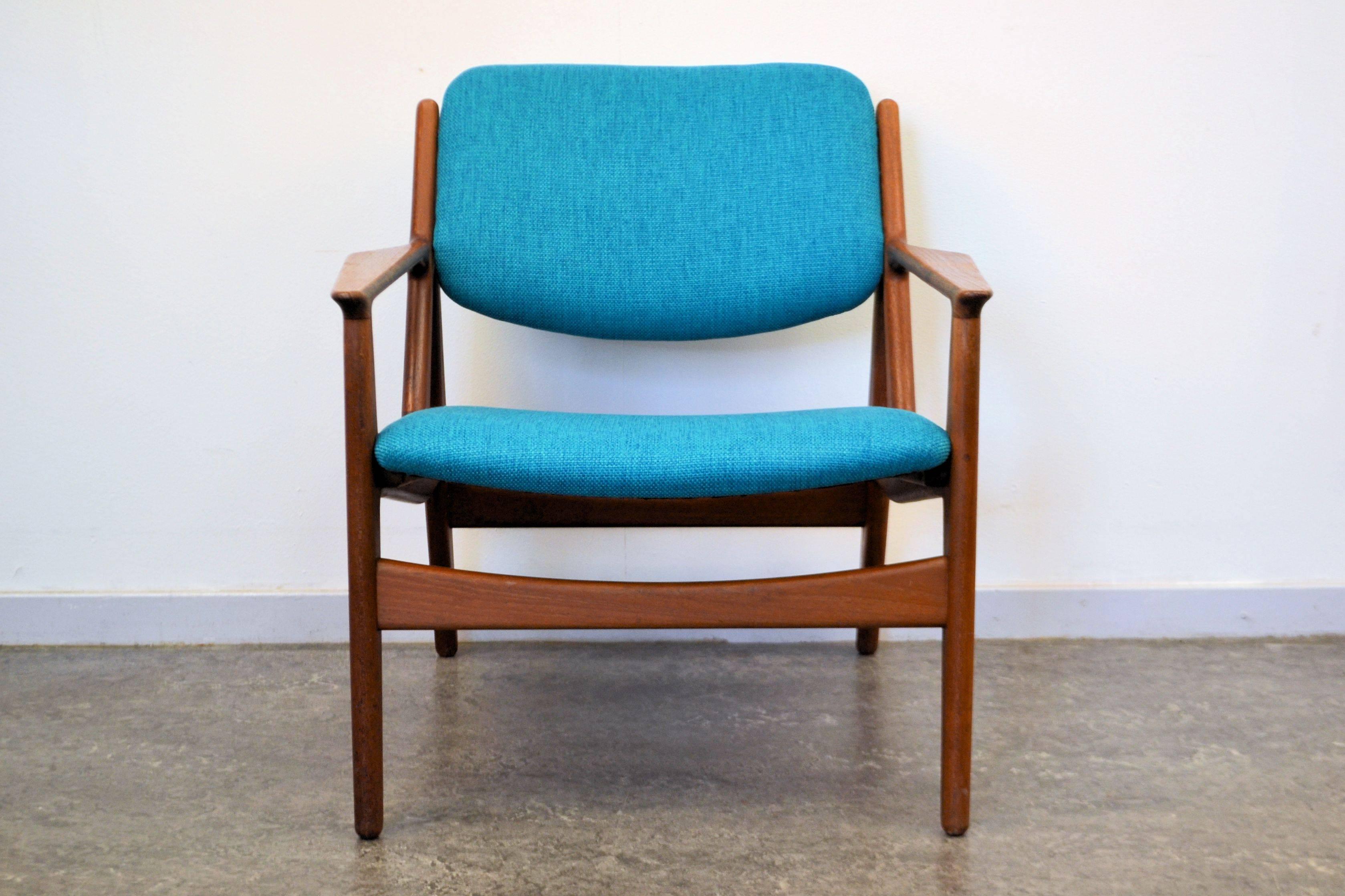 Scandinavian Modern Arne Vodder Teak Lounge Chair For Sale