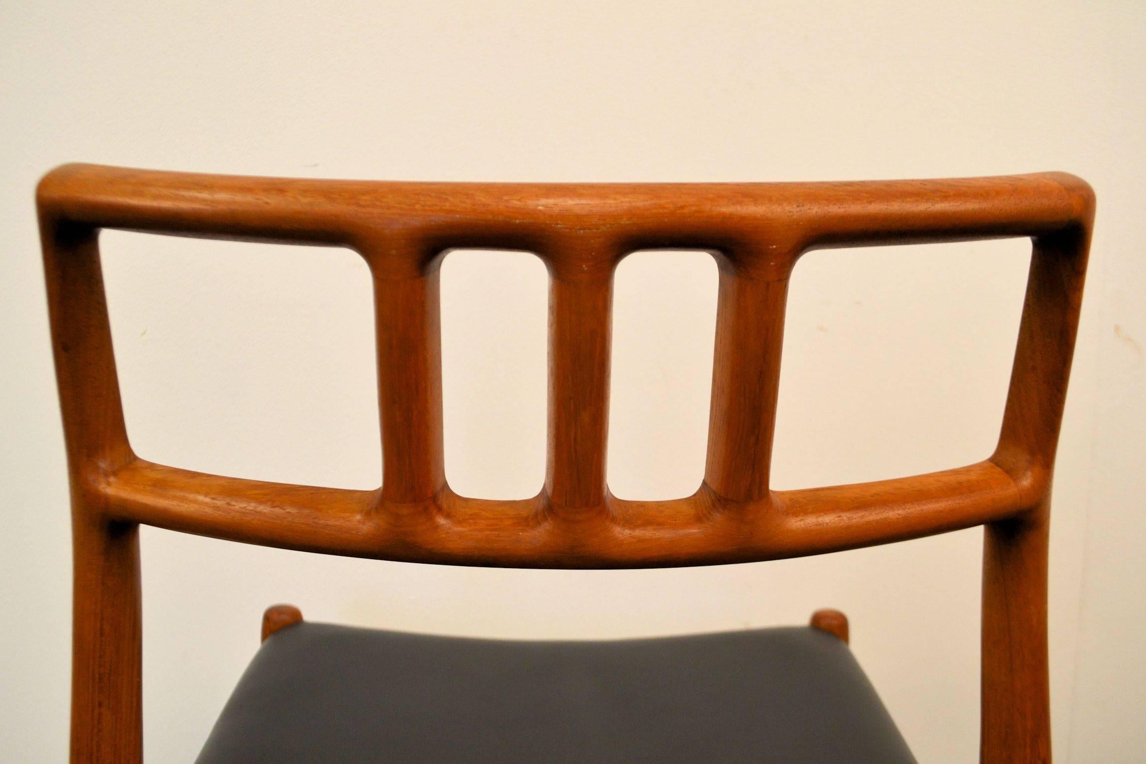 Niels O. Møller Model 79 Set of Four Teak Dining Chairs For Sale 1
