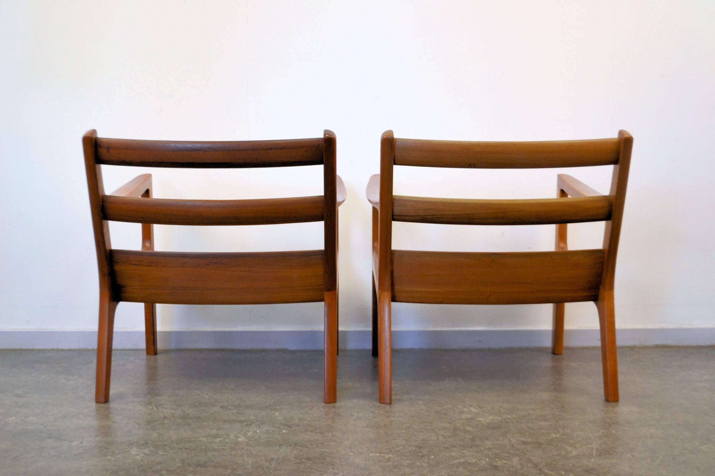 Ole Wanscher Senator Teak Chairs, Set of Two For Sale 1