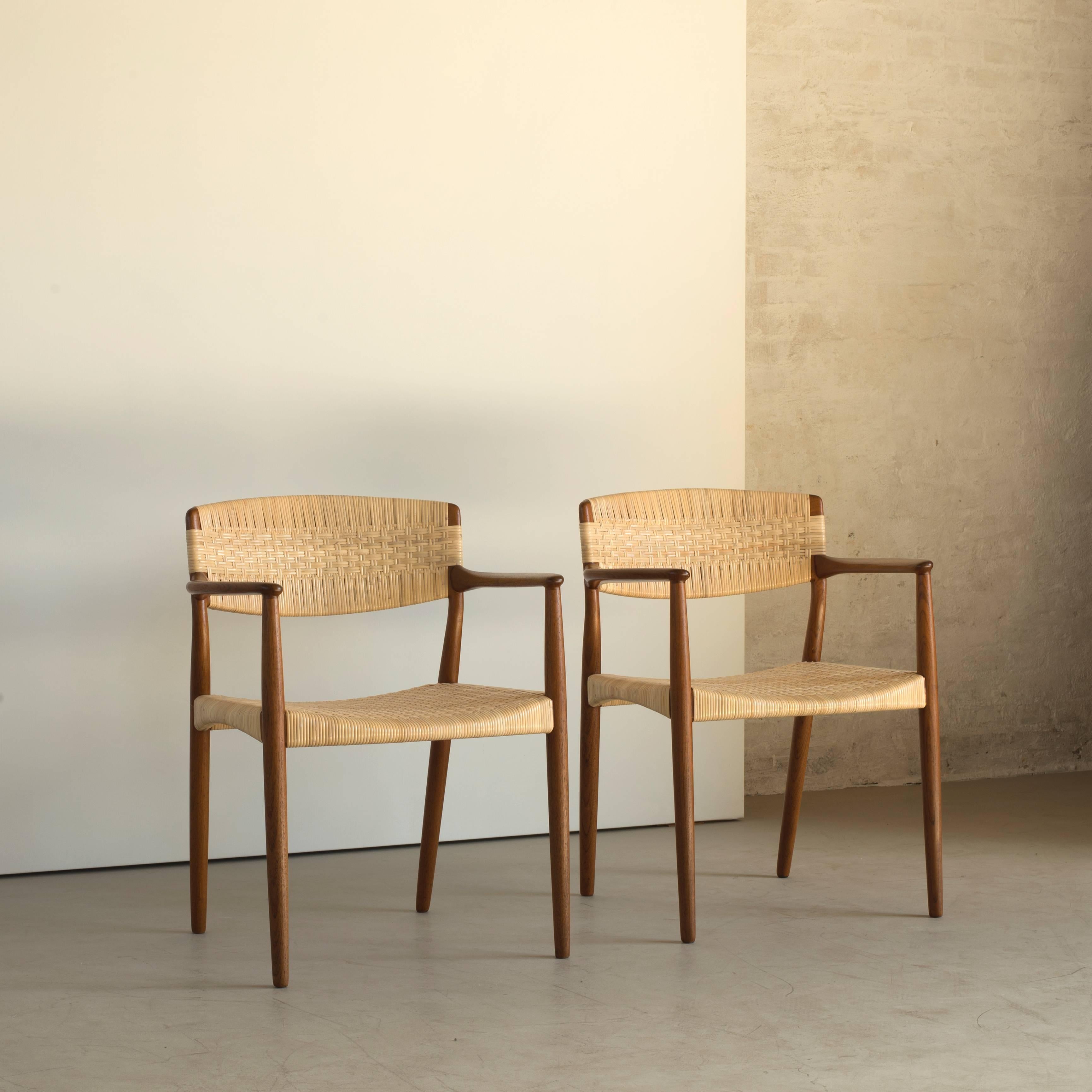20th Century Pair of Armchairs by Ejner Larsen & Aksel Bender Madsen for Willy Beck