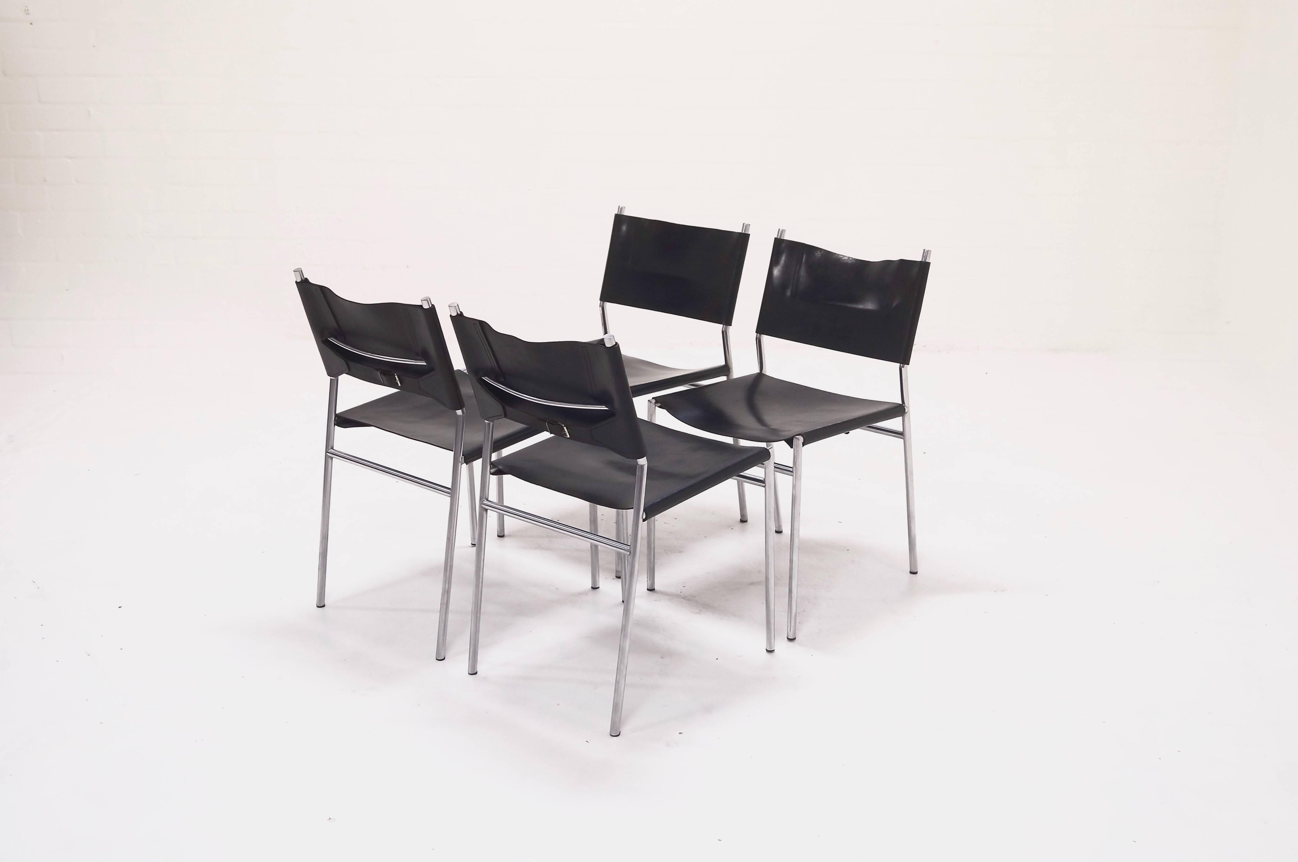 Set of Four Martin Visser Dining Chairs in Black Leather for 'T Spectrum, 1960s For Sale 2