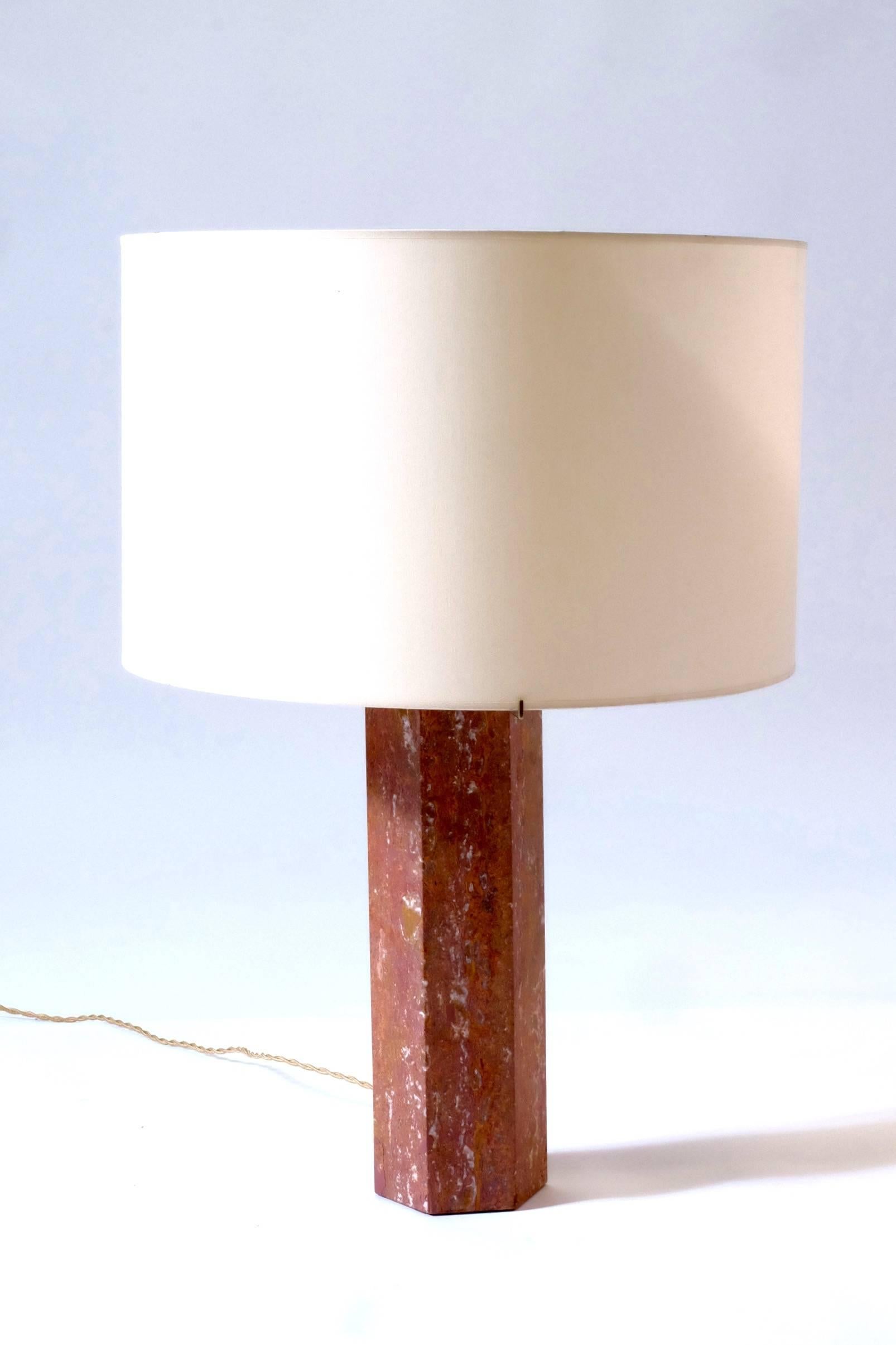 Pair of table lamps in Iran red marble by Jules Wabbes, new rewired, one is repair on the base.
Measures: 45cm x 65cm with shade,
45cm x 44cm without shade.