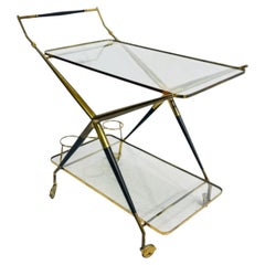 Chariot de bar italien en laiton et bois, signé Cesare Lacca, années 1950