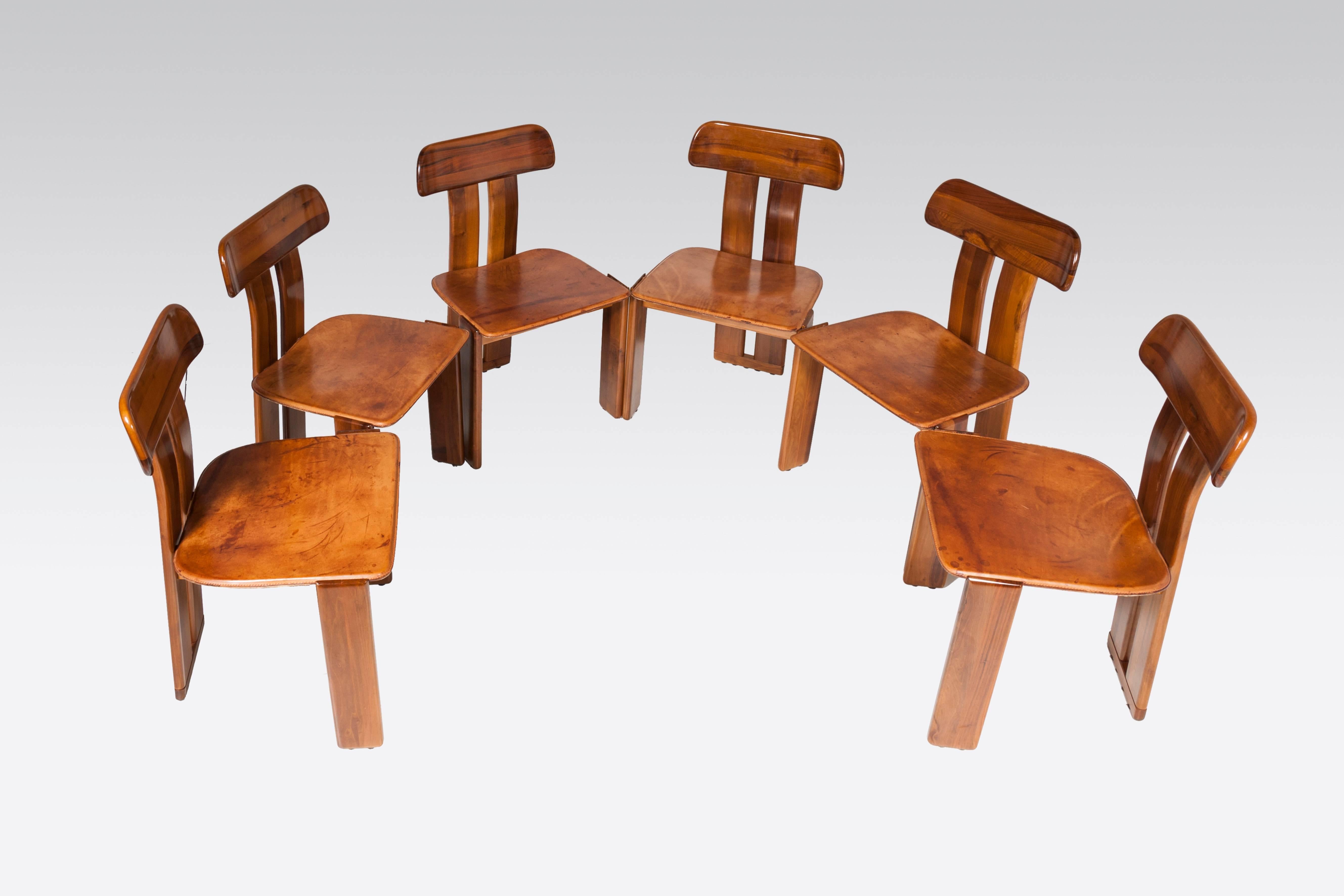 Full Set of Dining Room by Tobia & Afra Scarpa for Maxalto, circa 1970 In Excellent Condition In Brussels, BE