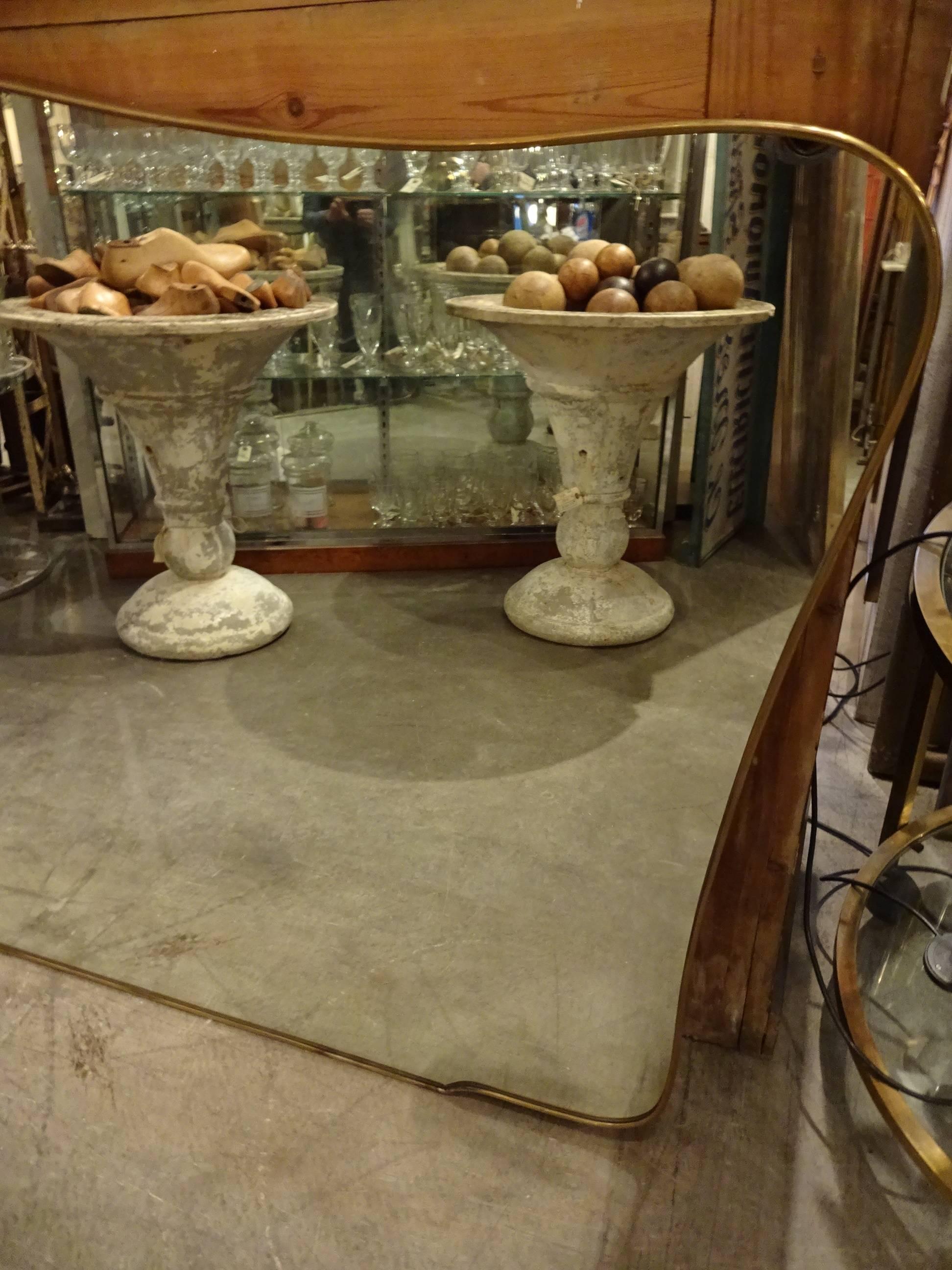 Mid-20th Century Italian Brass Mirror In Good Condition In Copenhagen K, DK