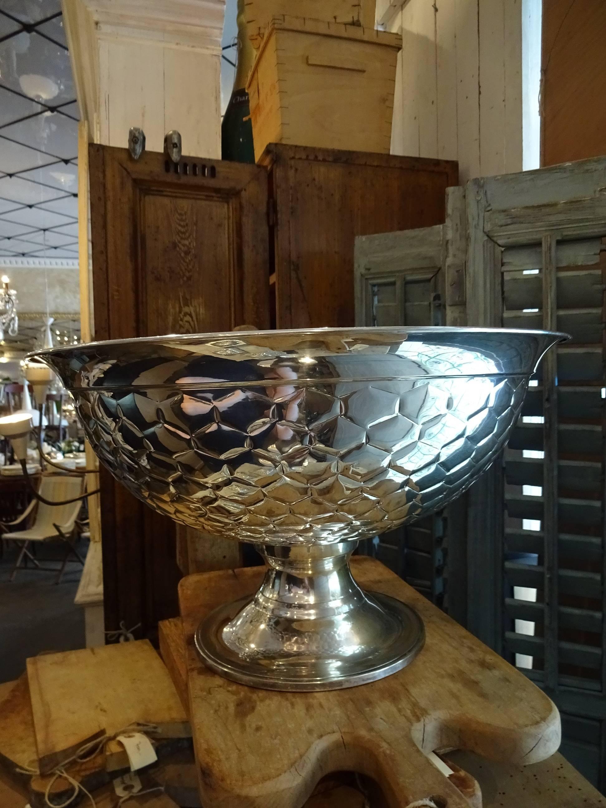 Very rare giant silver plated and super cool champagne cooler from Paris. To date, probably largest champagne cooler we’ve had in Fil de Fer. Could quite easily accommodate a couple of magnum bottles or numerous standard bottles of champagne with