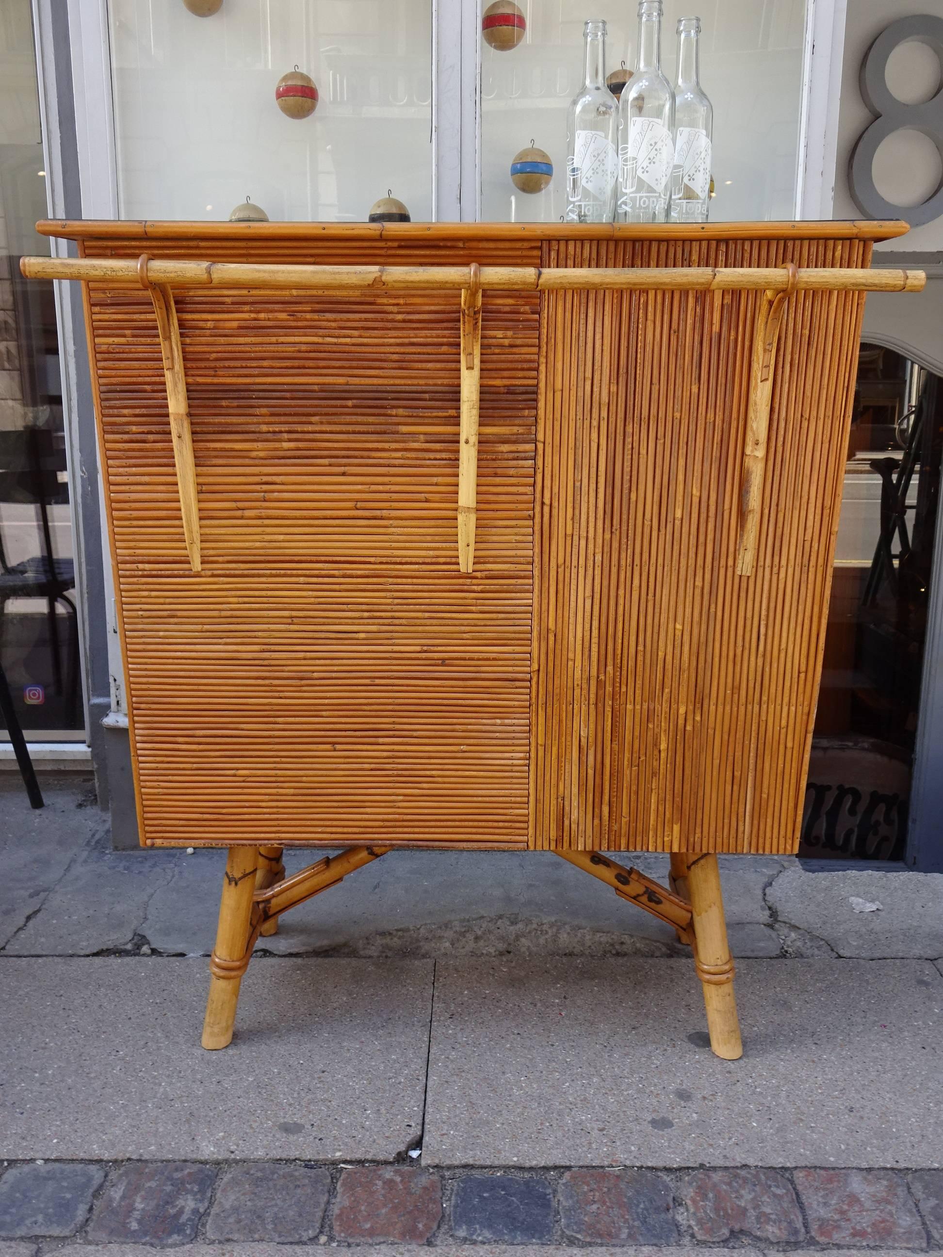 Mid-20th Century French Rattan Bar Counter 1