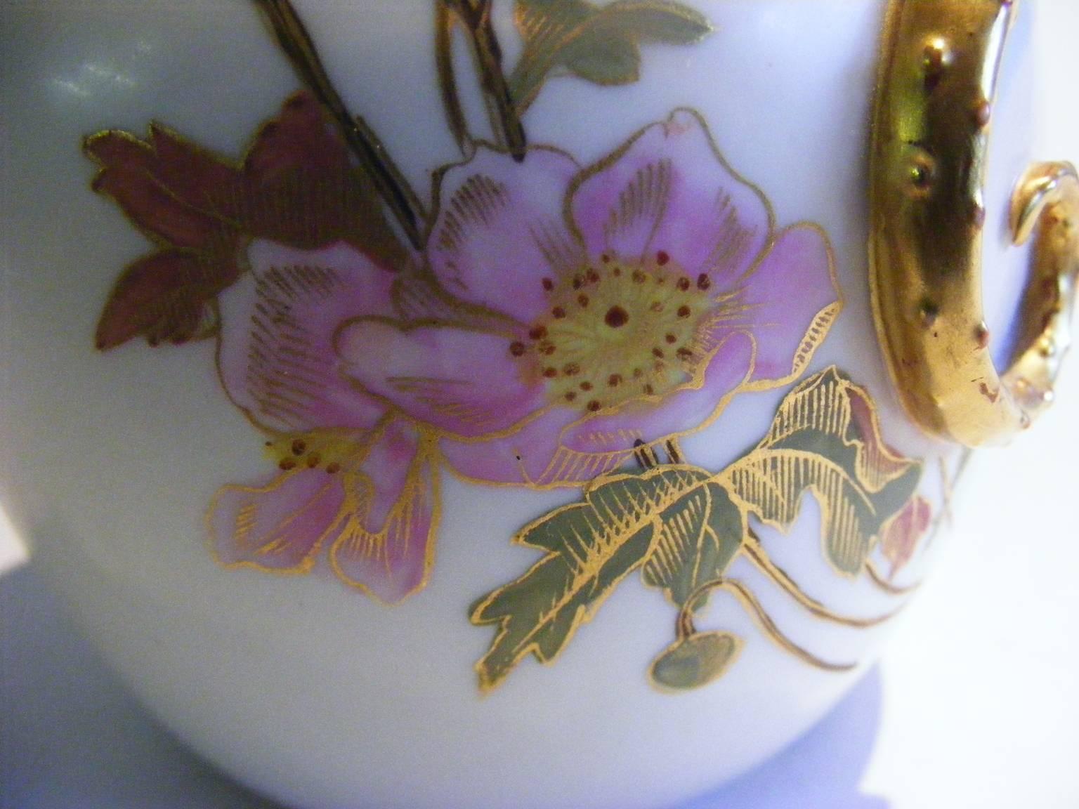 Gilt Royal Worcester Ewer 260 Design in Perfect Condition