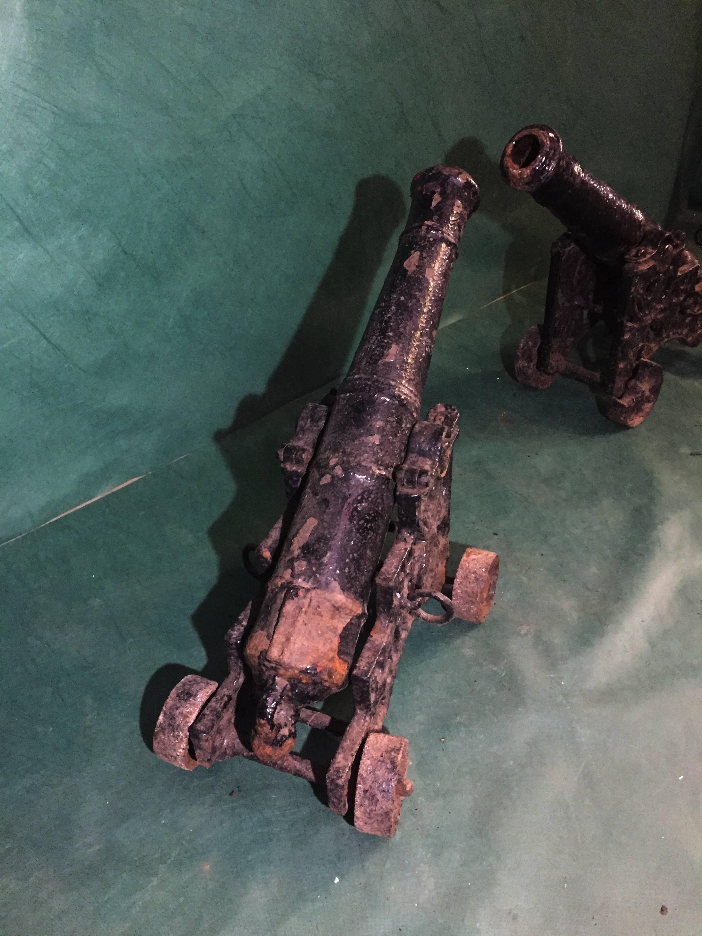 Two Antique 18th Century Original Iron Cannons of circa 1750 Period For Sale 1