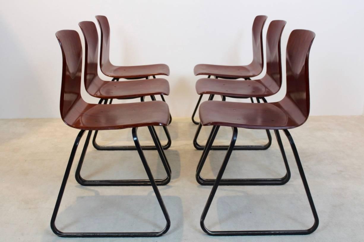Large Stock of Brown Stackable Pagholz Galvanitas S22 Industrial Diner Chairs, 1 In Good Condition In Voorburg, NL