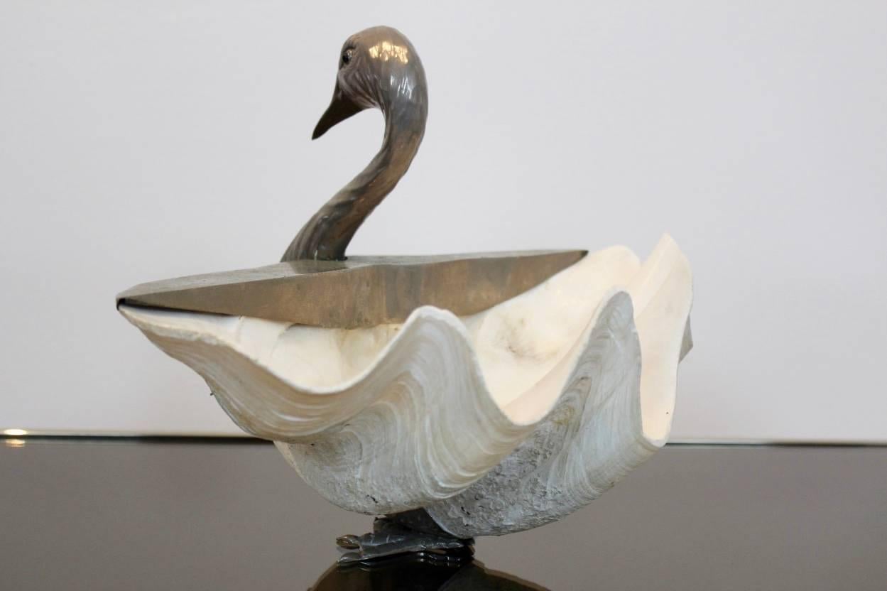 Plaqué argent Swan géant italien en forme de coquille de palourde par Gabriella Binazzi en vente