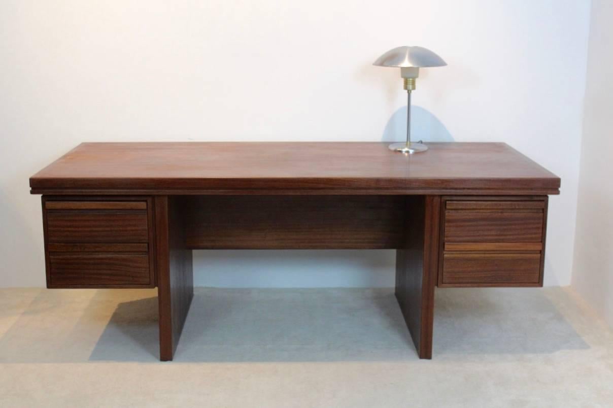 Dutch Executive Desk In Good Condition In Voorburg, NL