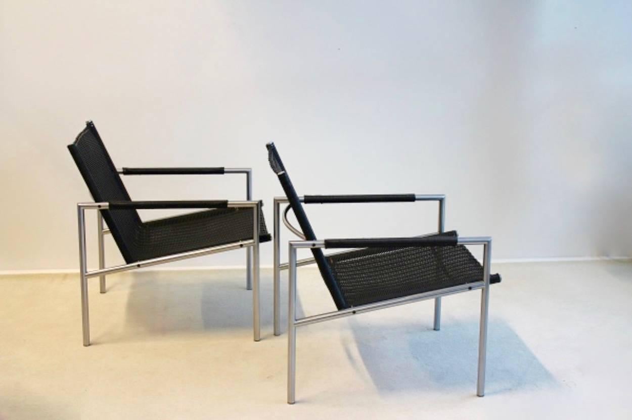 The SZ 01 chair was designed in 1960 by Martin Visser in wicker. Designed for 't Spectrum, Holland, and the chair is getting pretty famous. In the 1980s it was not possible to buy good quality of cane. So Spectrum developed an artificial type of