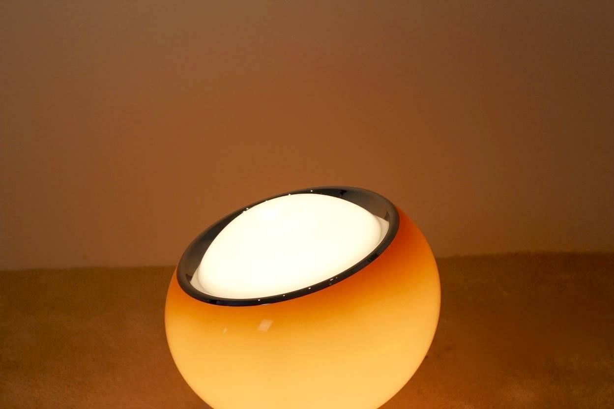 Mid-Century Modern Lampe de table et lampadaire 'Clan' Harvey Guzzini par Studio 6G:: Italie:: années 1960