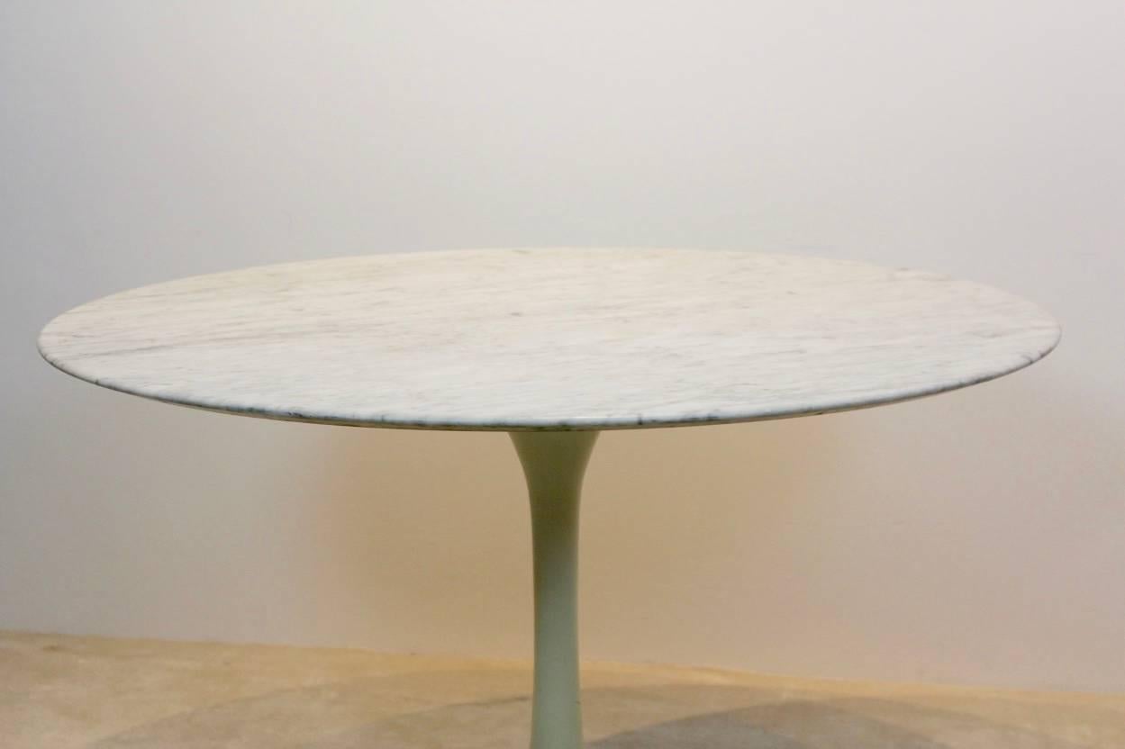 Carrara Marble Sophisticated Tulip Dining Table by Eero Saarinen for Knoll International