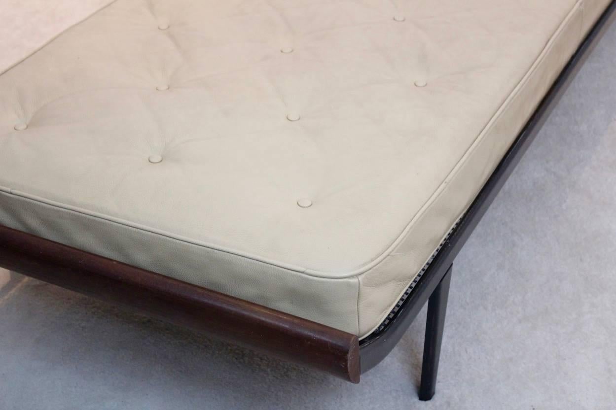 Cleopatra Daybed by Cordemeijer for Auping with Original Leather Mattress In Good Condition In Voorburg, NL