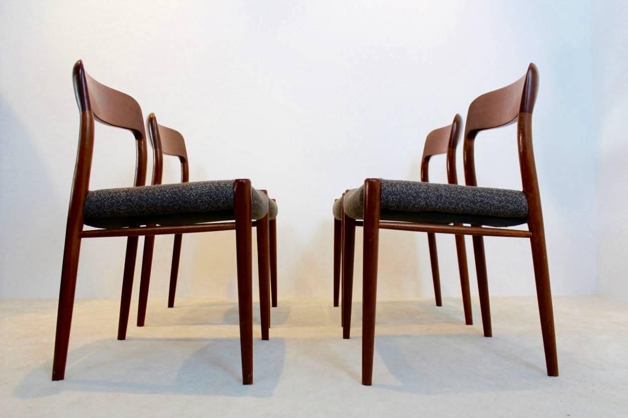 Model 75 Dining Chairs by Niels Otto Møller for J.L. Møllers Møbelfabrik A/S In Good Condition In Voorburg, NL