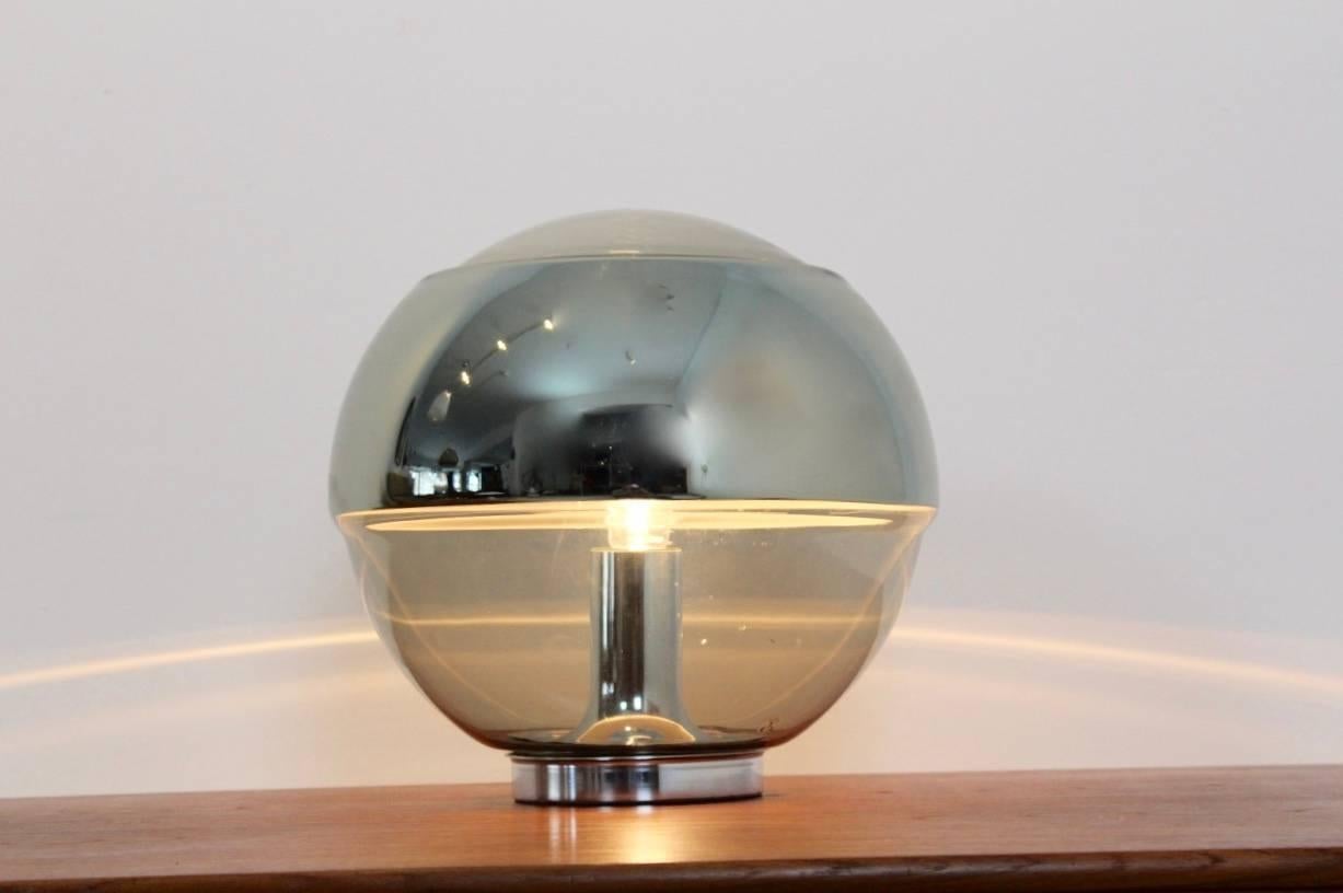Exquisite Peill & Putzler Chromed Mirror Full Glass Table Lamp In Excellent Condition In Voorburg, NL