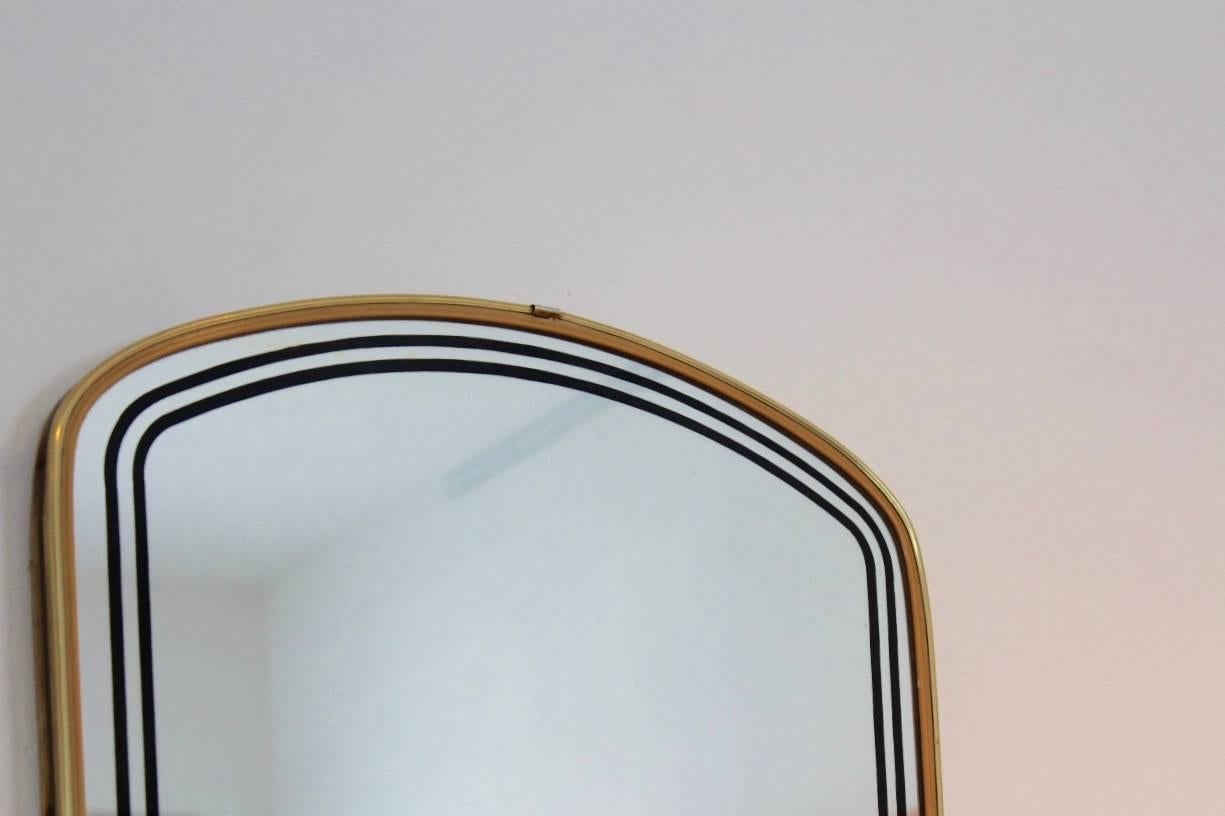 Elegant Mid-Century Brass Framed Mirror, France In Good Condition In Voorburg, NL