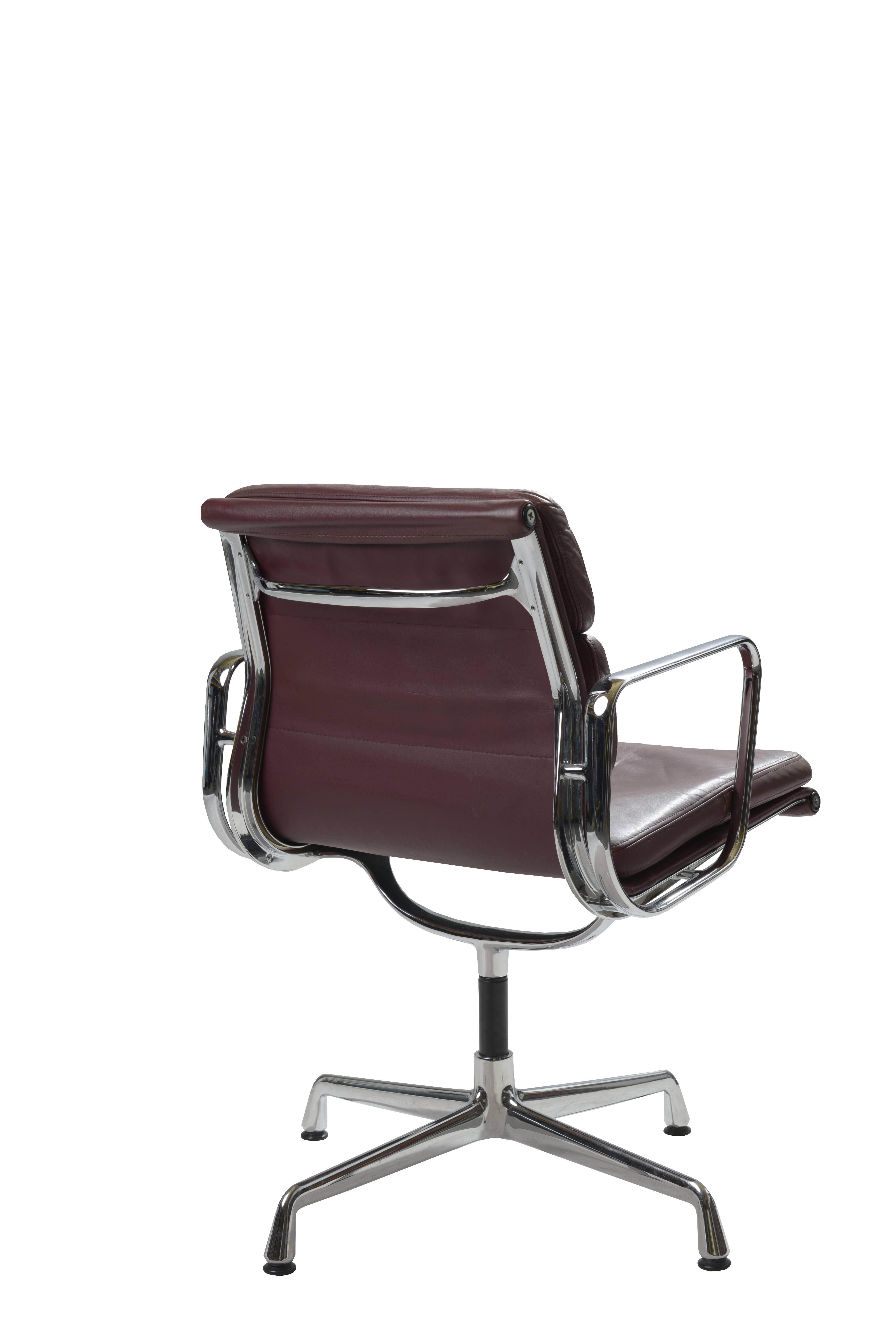 American Charles & Ray Eames EA 208 Leather and Chrome Low Back Soft Pad Chairs