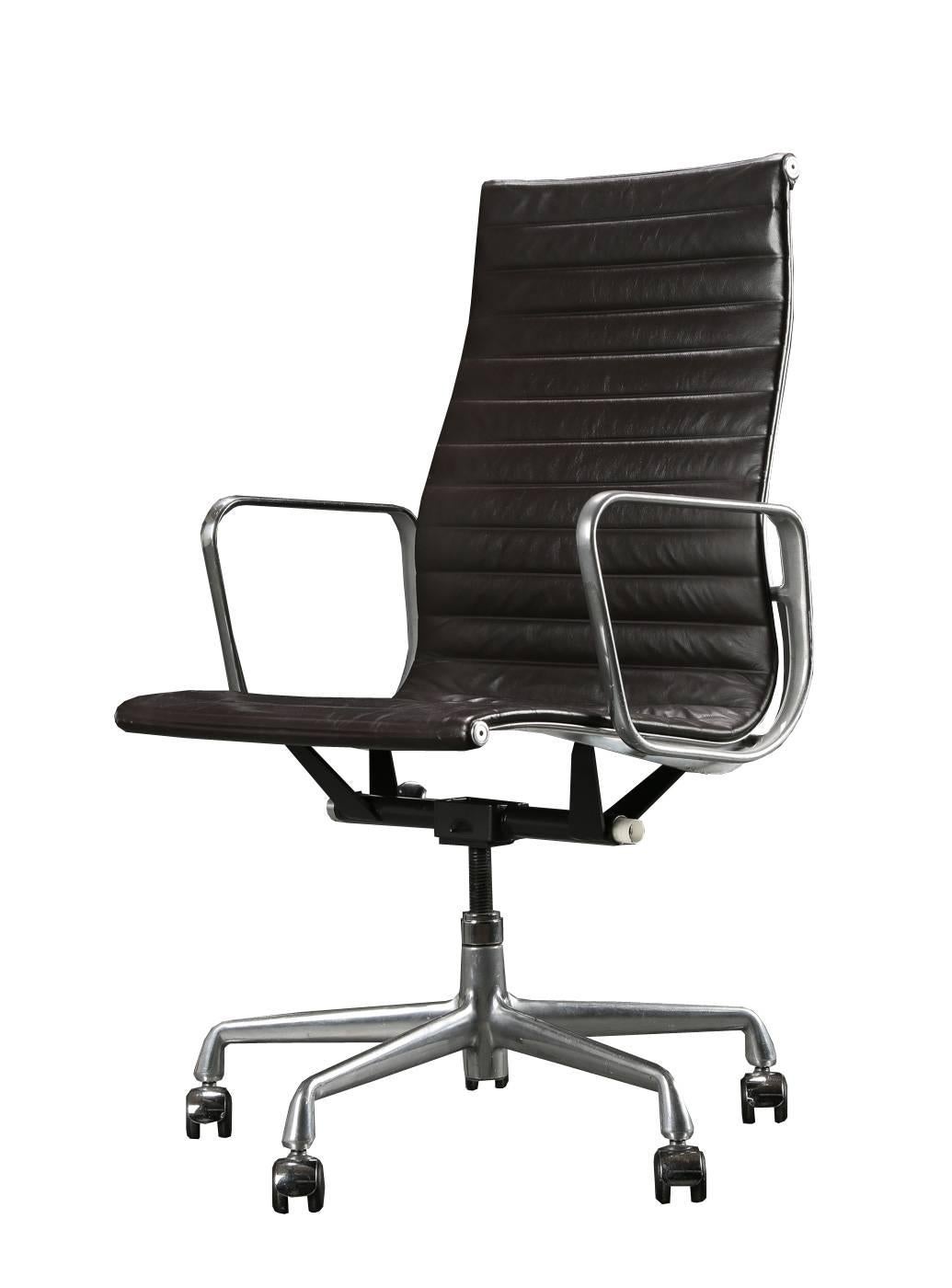 American Aluminium Series Office Chair by Charles and Ray Eames