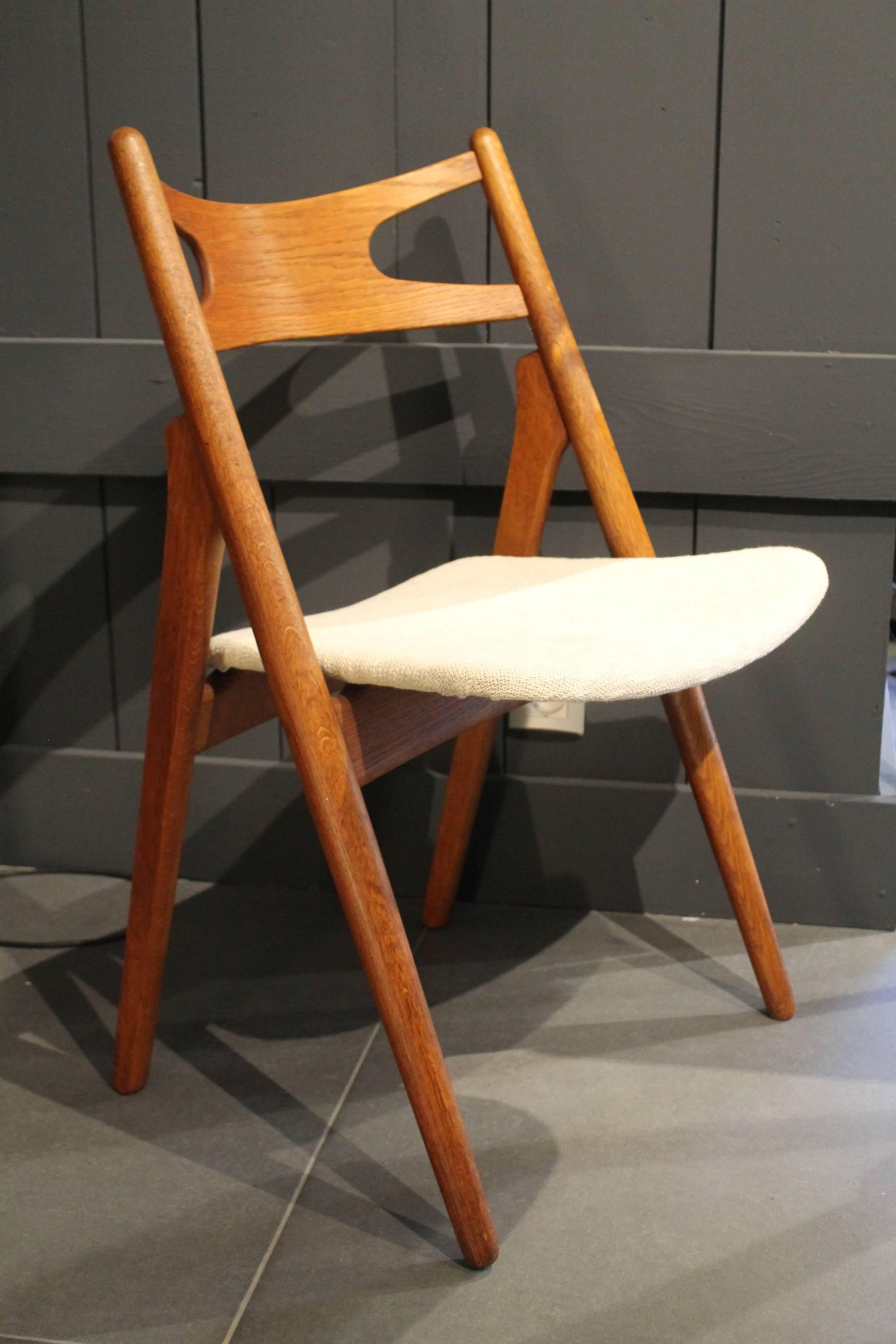Six Hans J. Wegner Modele CH29 Sawbuck In Excellent Condition For Sale In Megeve, FR