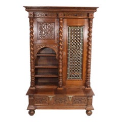 Early 20th Century Renaissance Style Bookcase with Leaded Glass Door