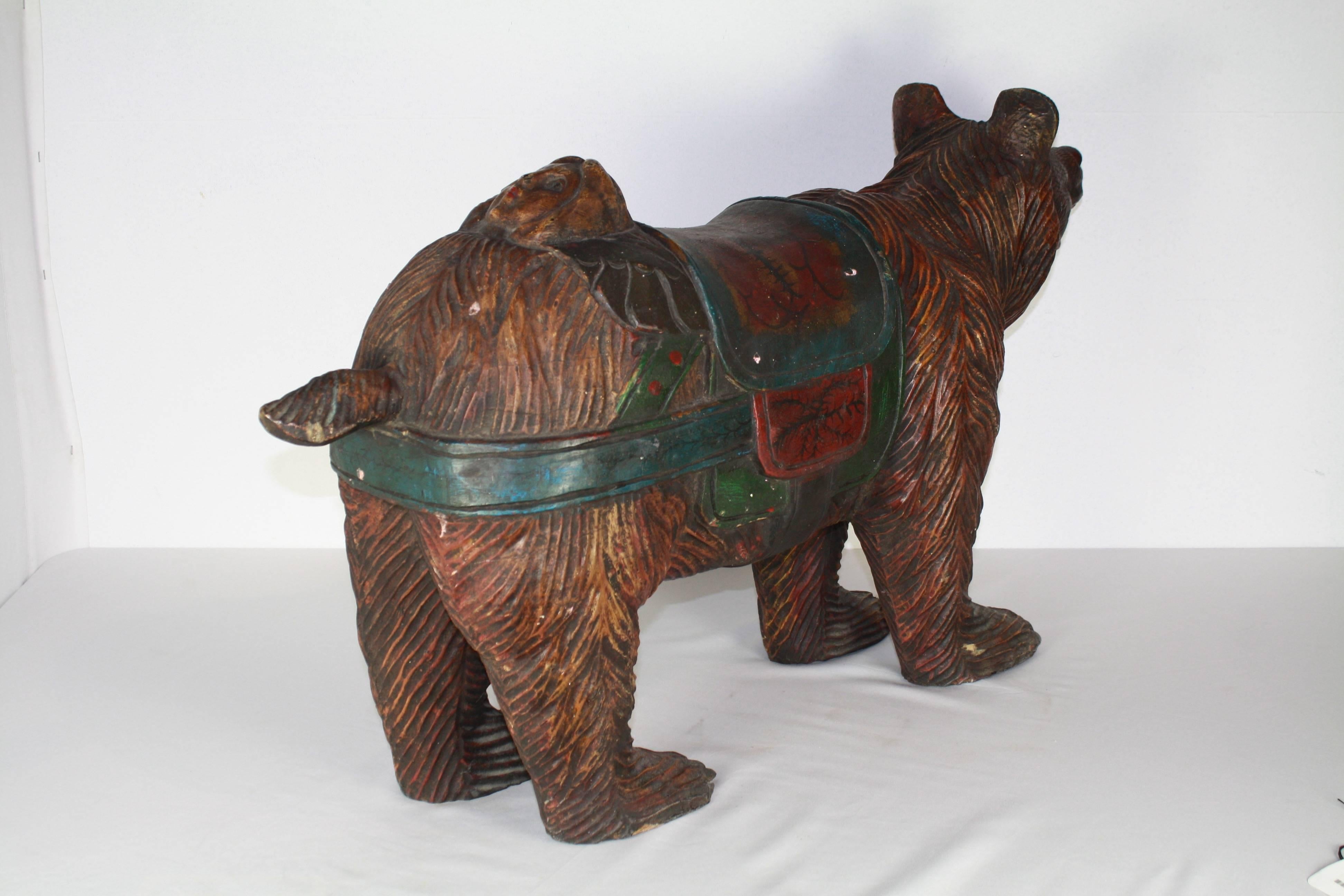 Early 20th Century Carved Oak European Folk Art Bear In Good Condition In Evergreen, CO