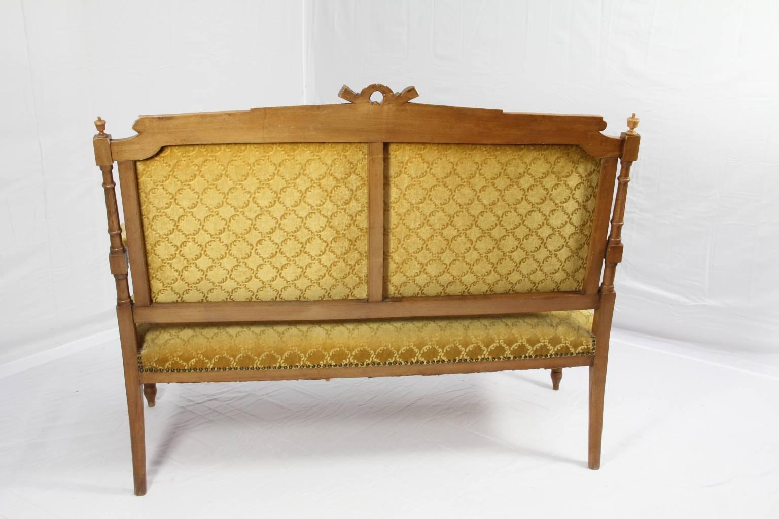 Louis XVI Style Settee In Good Condition In Evergreen, CO