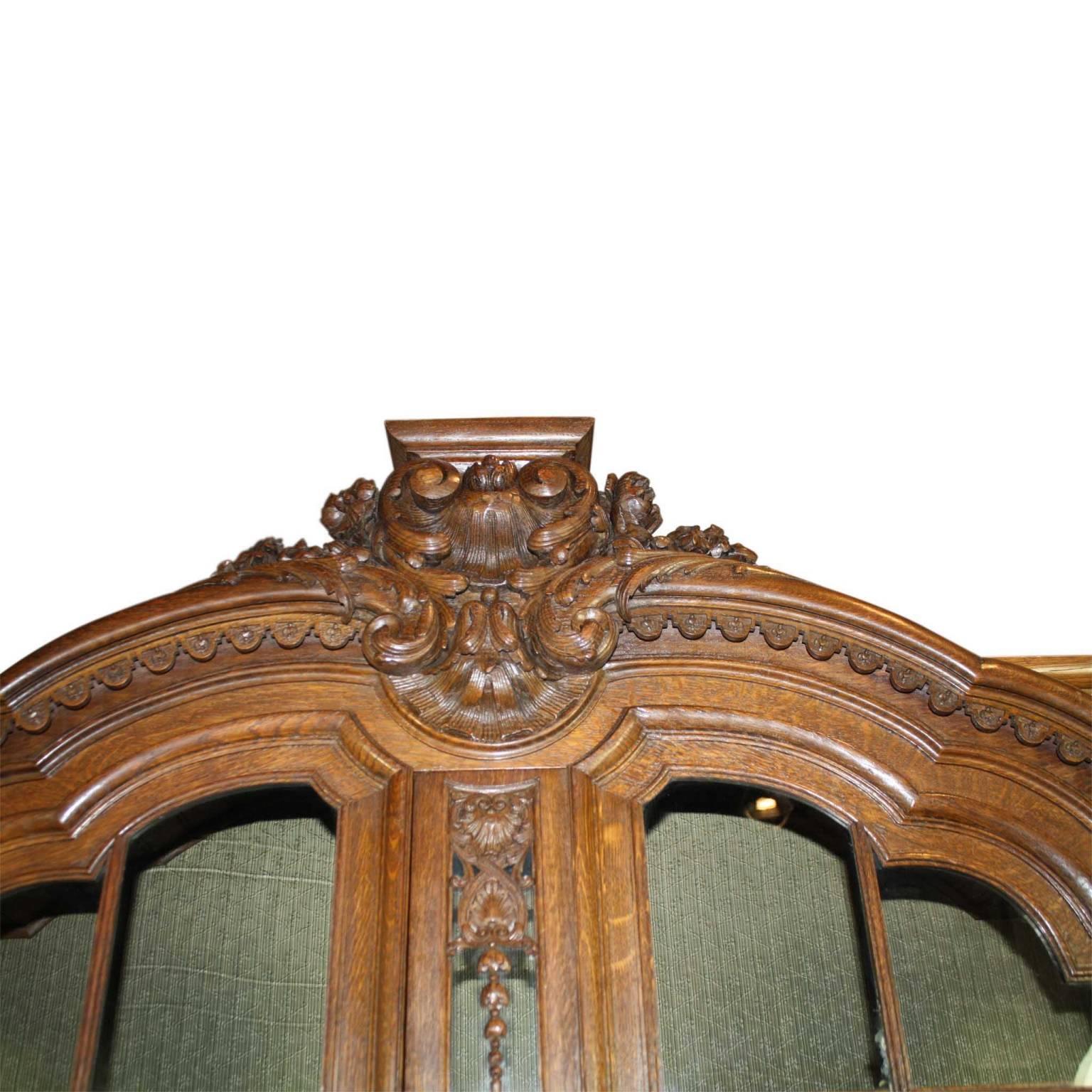 French Late 19th Century Louis XV Style Hutch For Sale