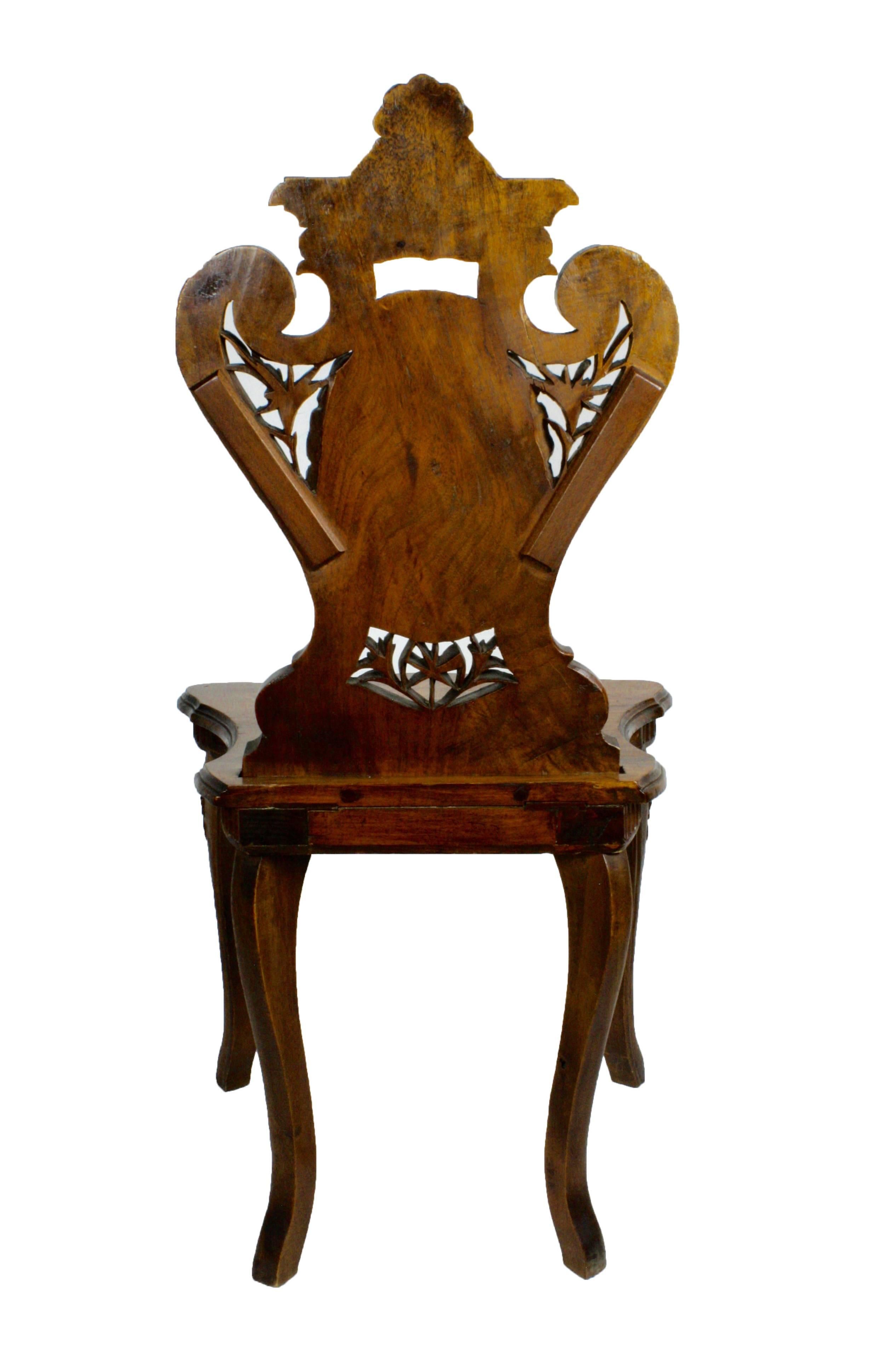 Brienz Walnut Chair with Inlay, circa 1900 In Good Condition In Evergreen, CO