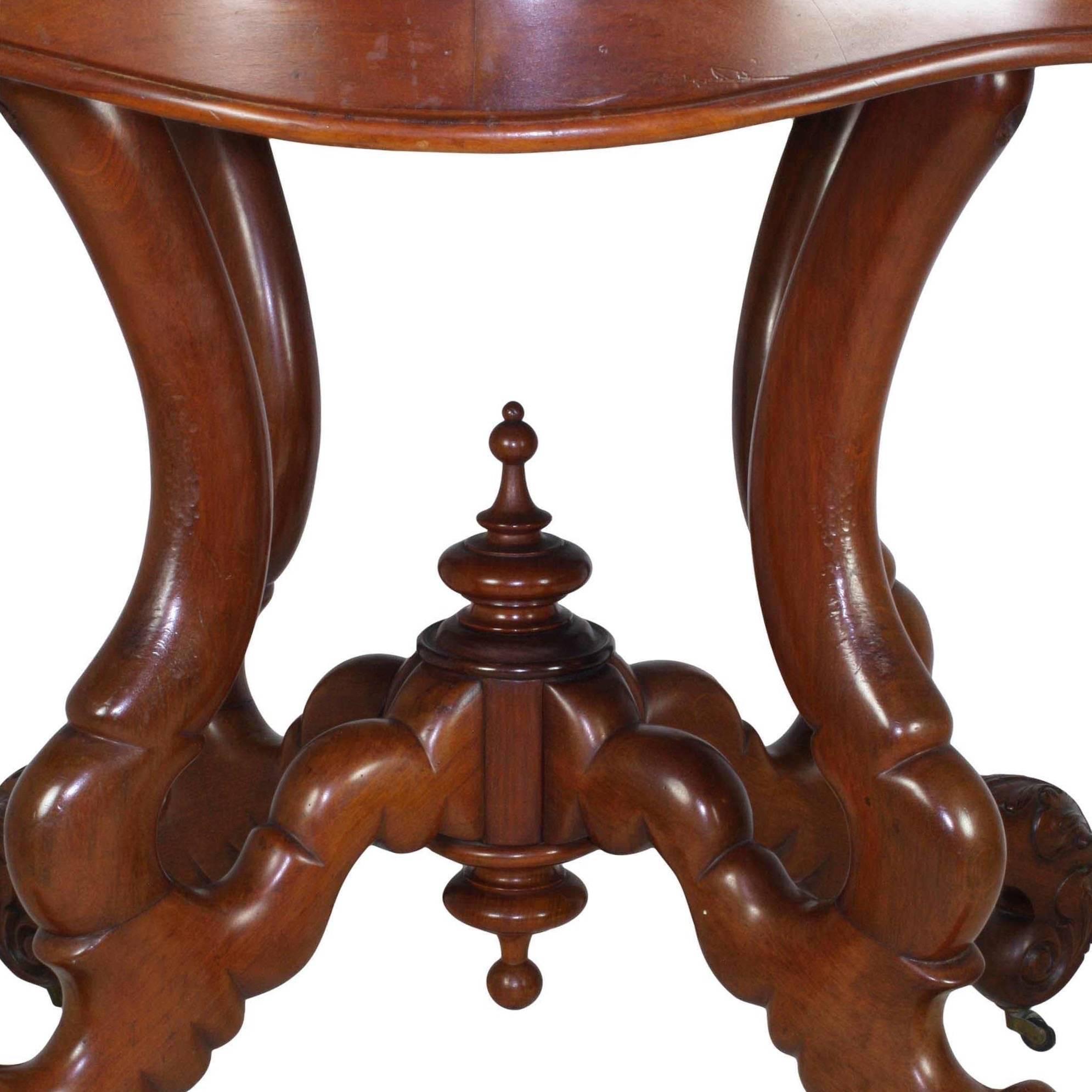 Early 20th Century Dutch Mahogany Occasional Table In Excellent Condition For Sale In Evergreen, CO