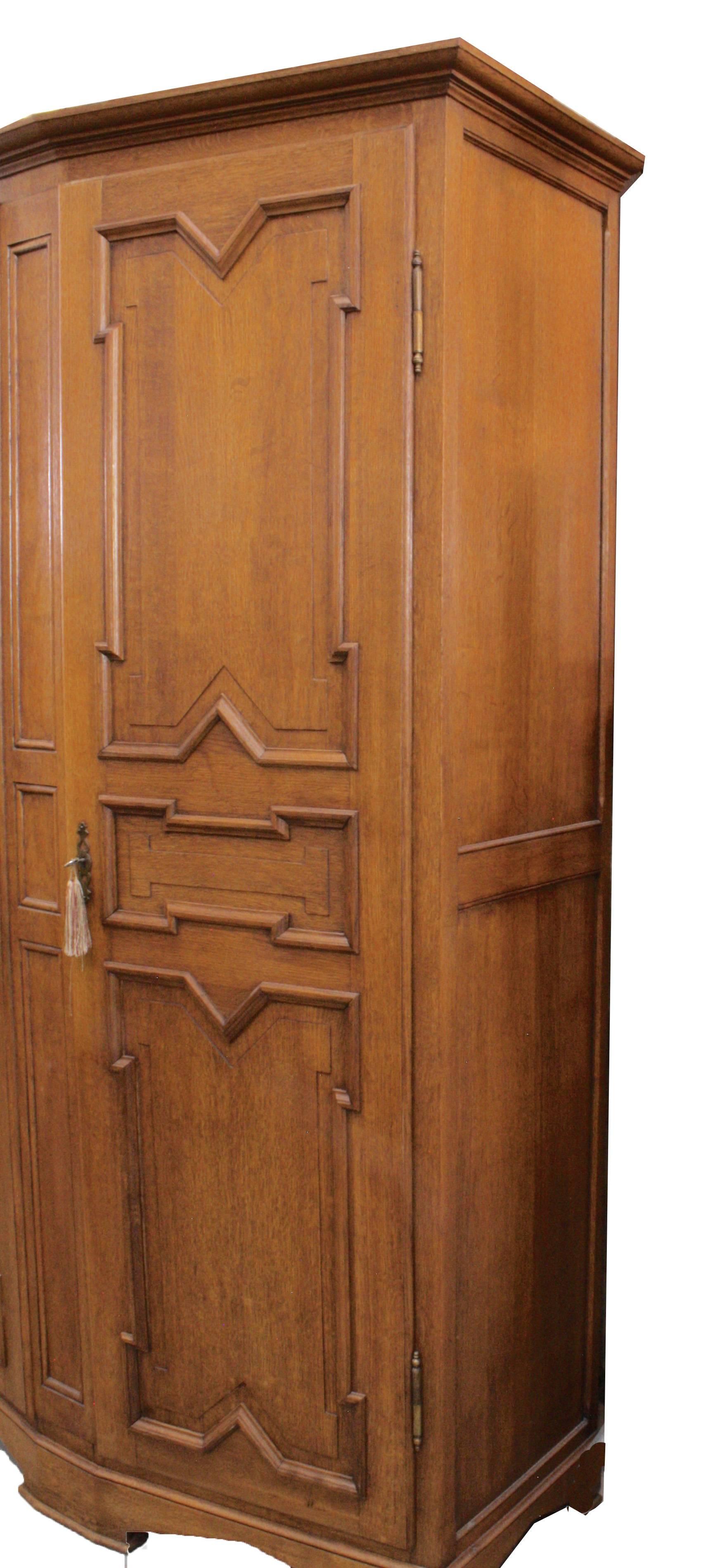 Neo Gothic Armoire, circa 1910 In Good Condition In Evergreen, CO