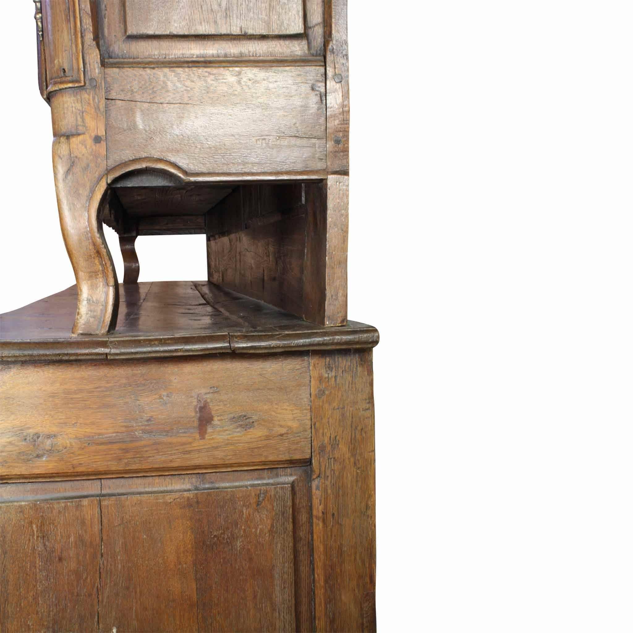 French Country Oak Deux Corps Cabinet, circa 1800 In Good Condition For Sale In Evergreen, CO