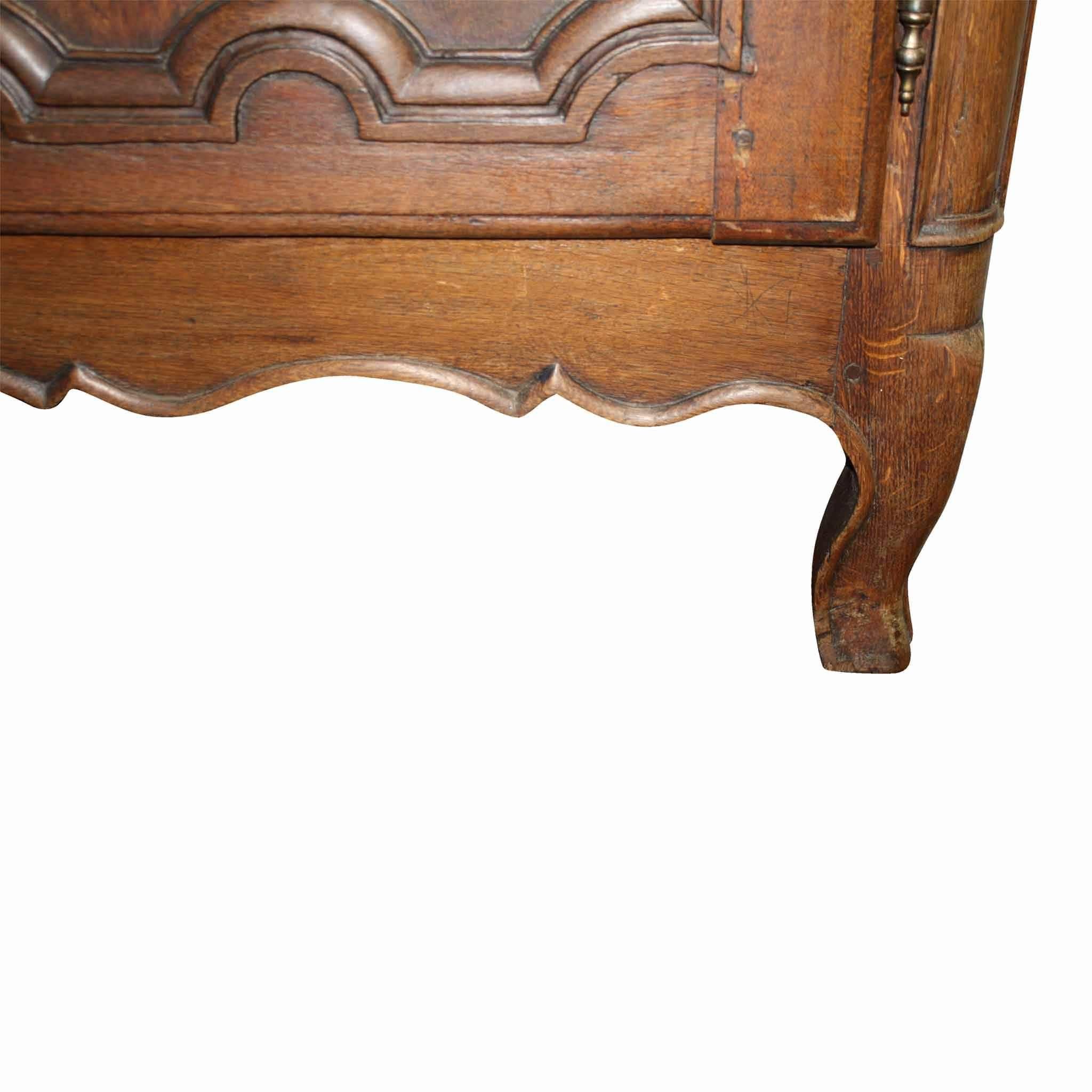 19th Century French Country Oak Deux Corps Cabinet, circa 1800 For Sale