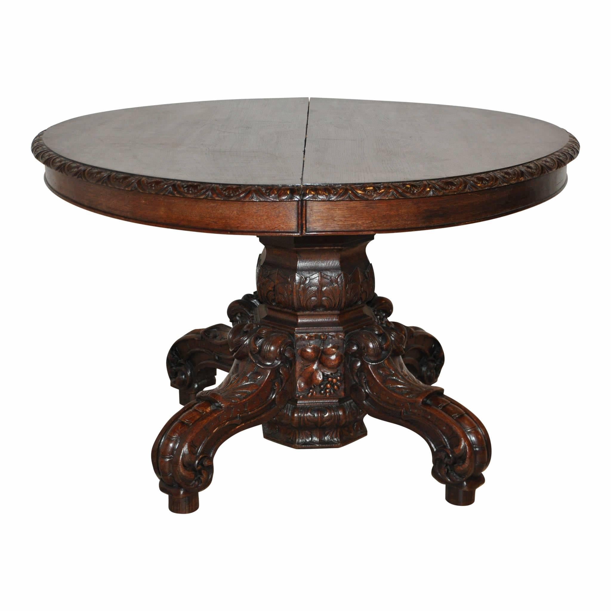 This table is a rare find! It is uncommon to acquire a hunt table with a finished, matching leaf like this one. Most hunt tables are able to expand but the leaves are missing or made from unfinished slabs of wood. This table is supported by a large,