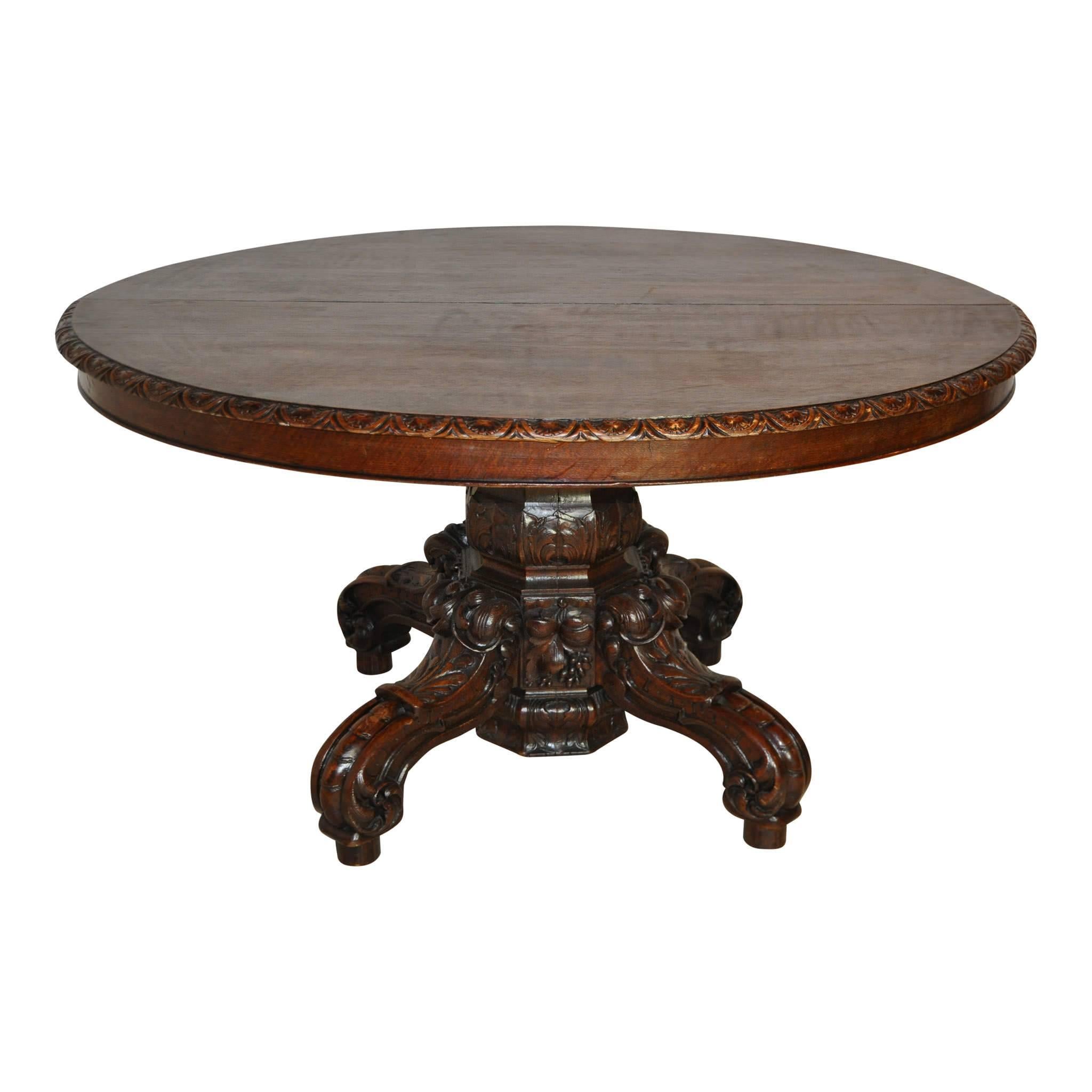 Oval French Hunt Table with Leaf For Sale