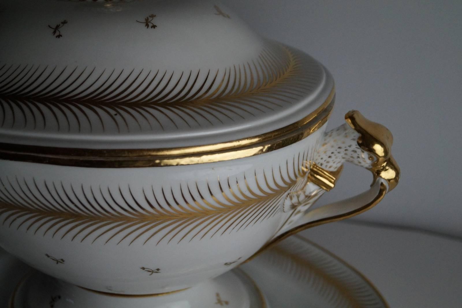 Empire Large Tureen with under Plate, 1800-1820 For Sale