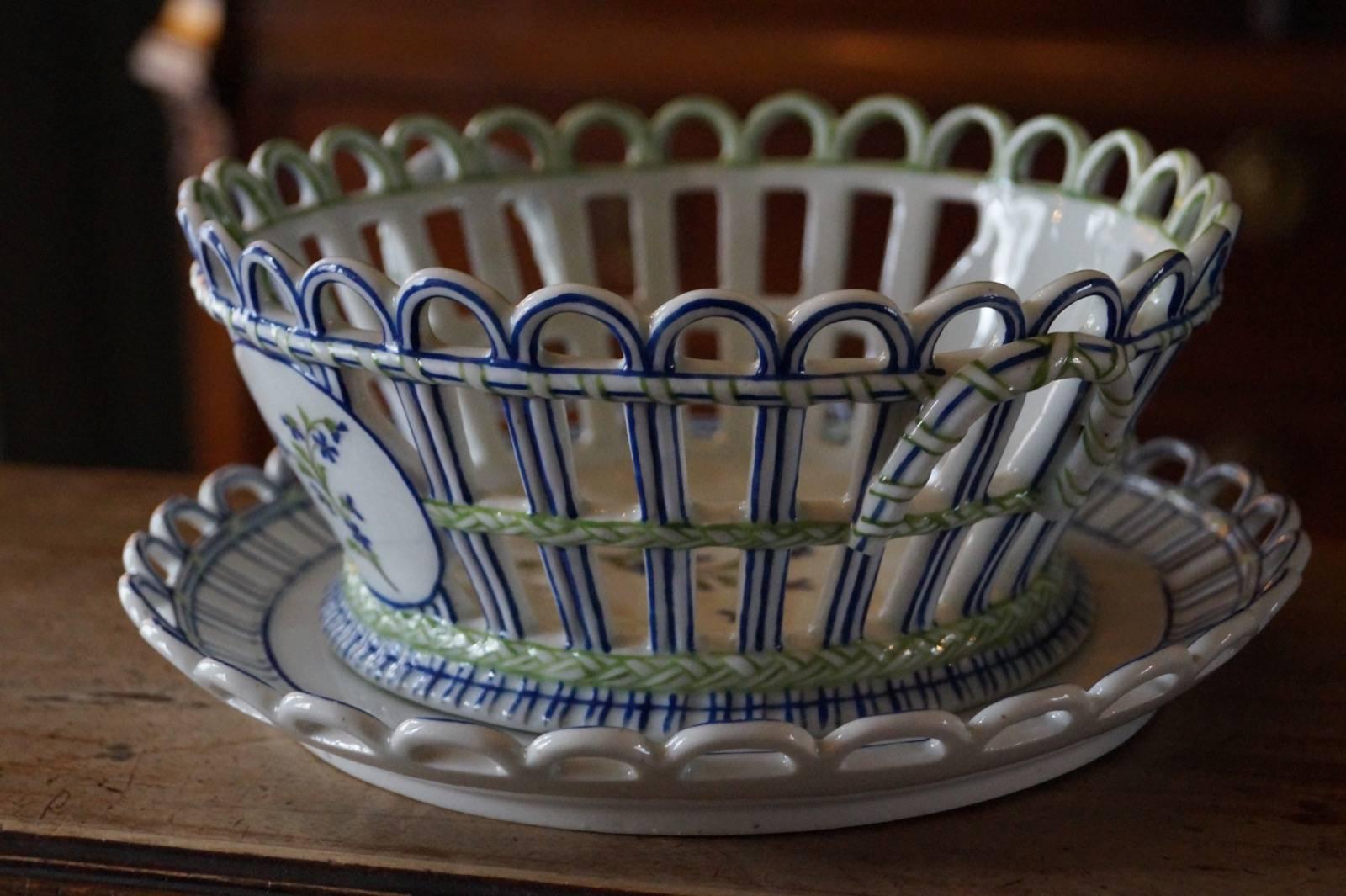 An rare antique Niderviller porcelain open worked basket with under plate.
Hand-painted with 