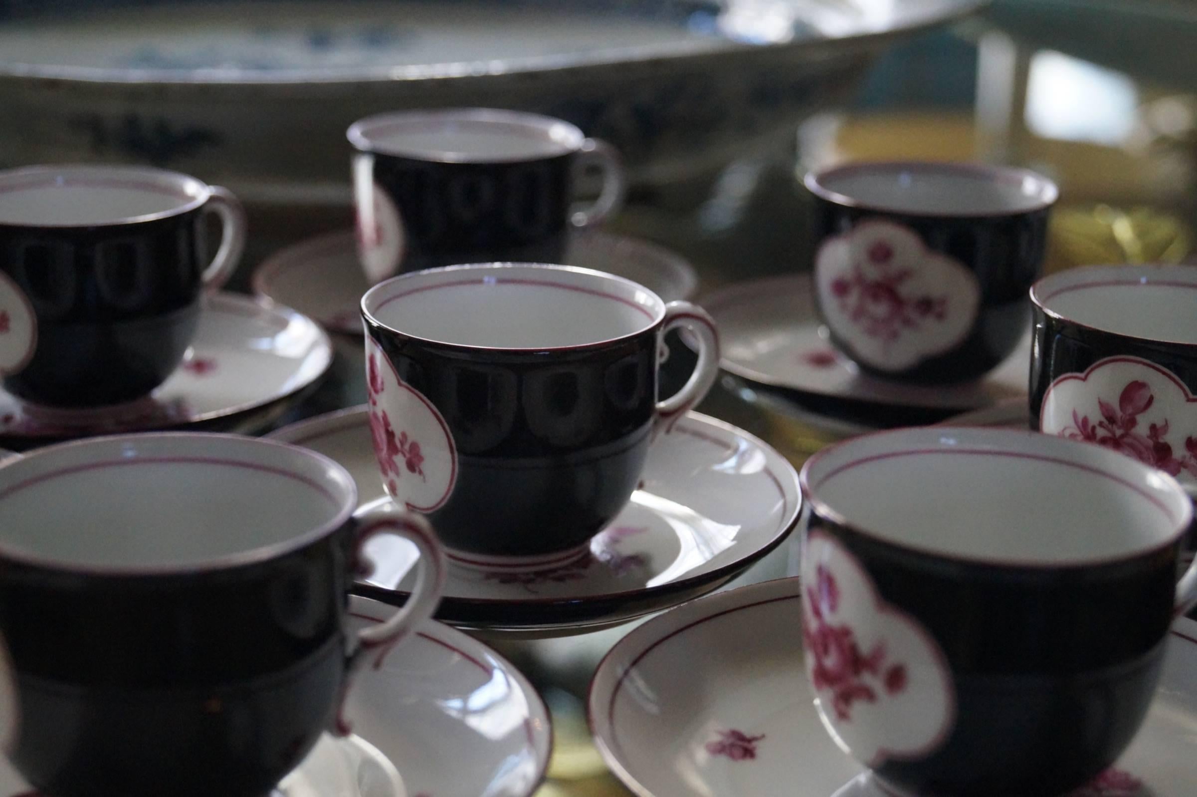 Hand-Painted Late 19th Century Nymphenburg Porcelain Demitasse Cups and Saucers