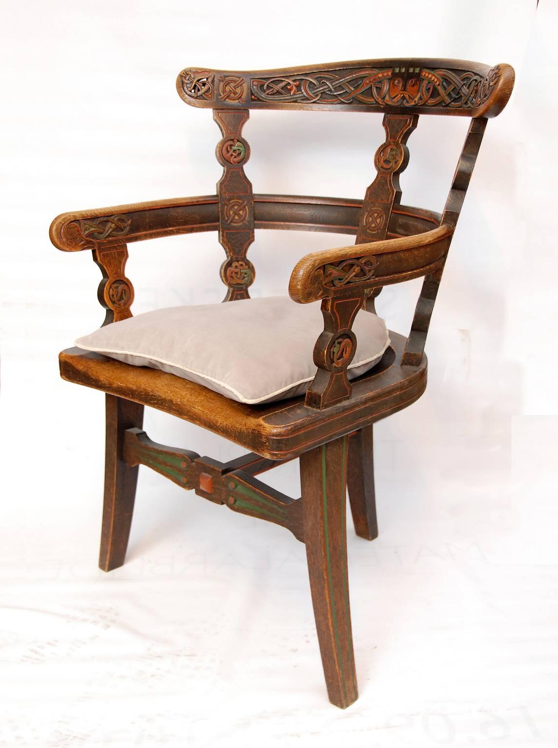 Attributed to Lars Kinsarvik. The chair represents a beautiful example of what was called the 