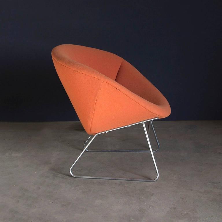 Mid-Century Modern 1950's, Rudolf Wolf, for Rohe Noordwolde, Lounge Chair in Orange Fabric For Sale