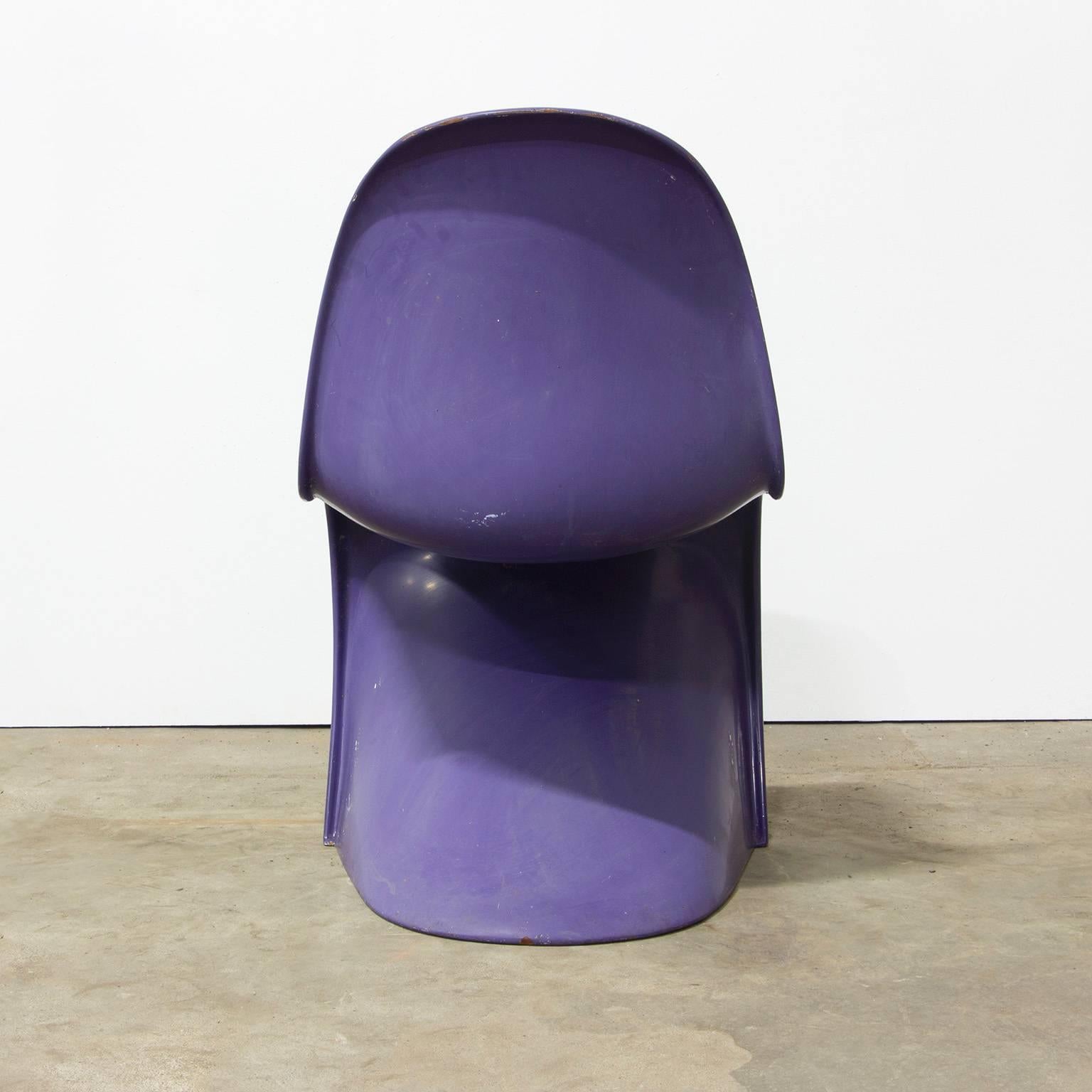 Danois Chaise empilable violette rare de Verner Panton, 1ère édition Herman Miller, 1965 en vente