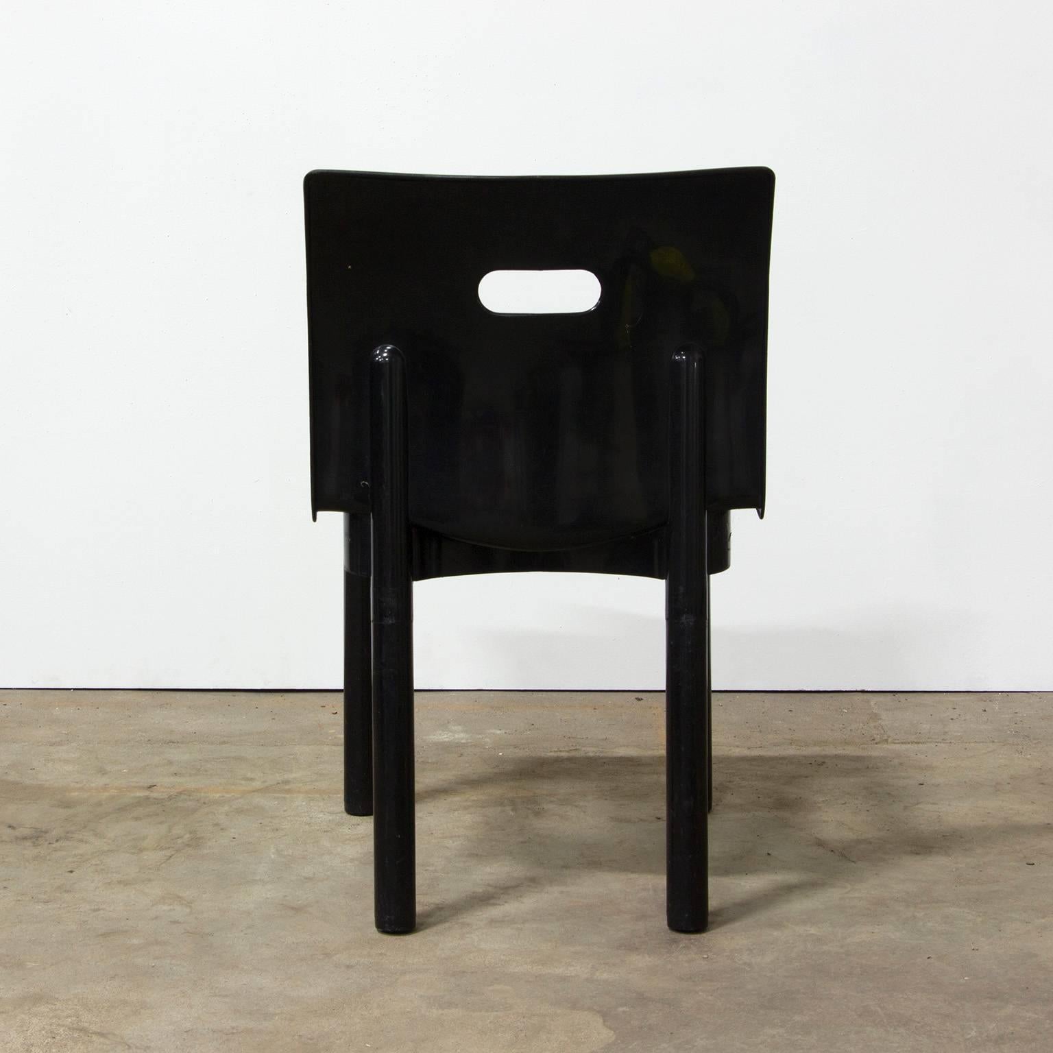 1986, Anna Castelli Ferrieri, Plastic Stacking Chairs 4870 for Kartell in Black In Good Condition In Amsterdam IJMuiden, NL
