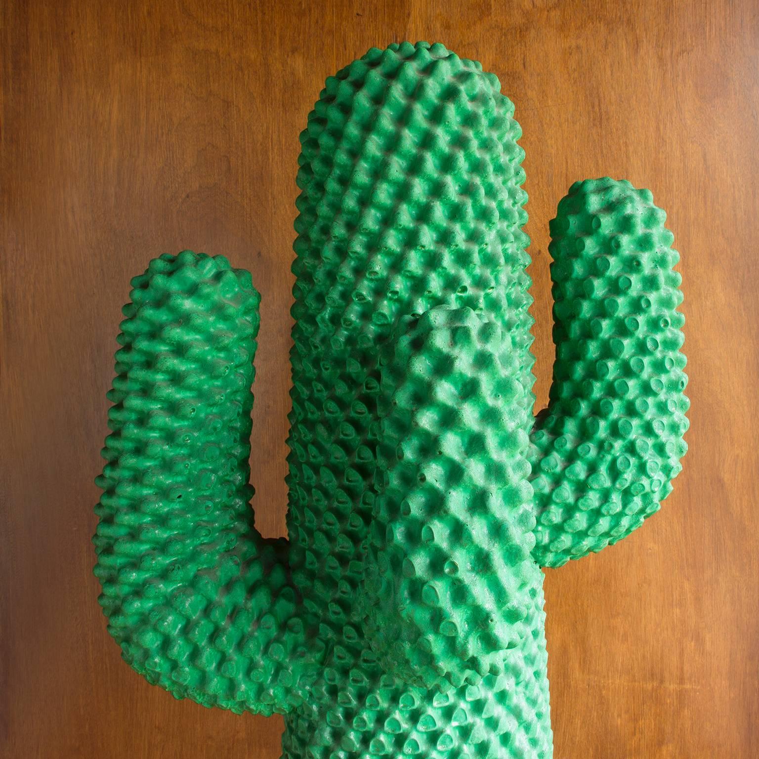 Mid-Century Modern 1972, Guido Drocco et Franco Mello, Manteau Cactus, dans le meilleur vert de tous les temps en vente